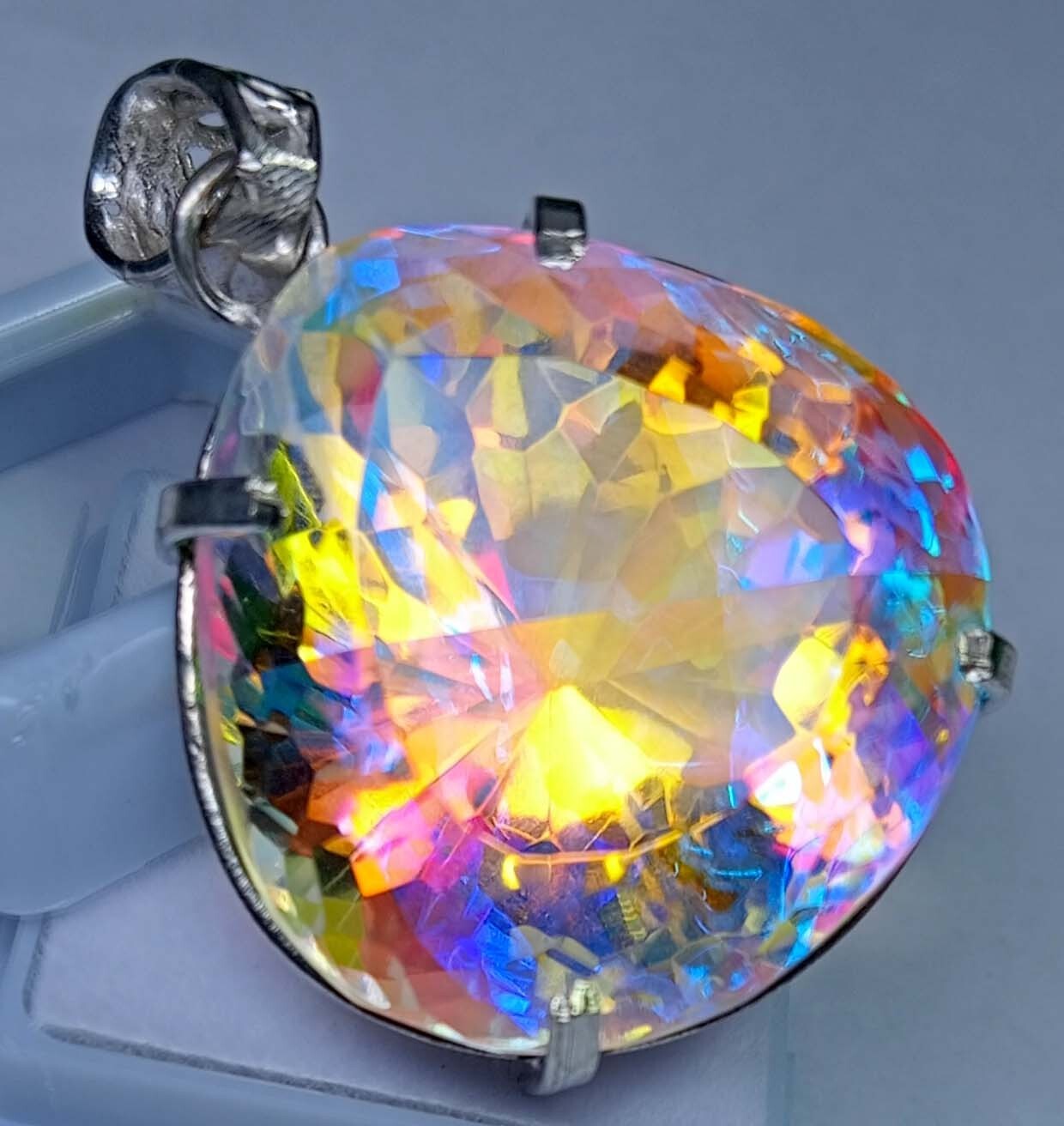 Mystic Topaz Pear Cut 93.25 Ct Pendant Natural Gemstone Locket EGL Certified