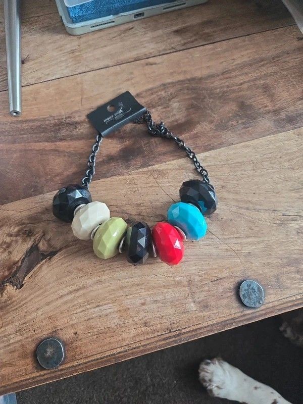 New Look Chunky faceted large bead necklace black chain statement