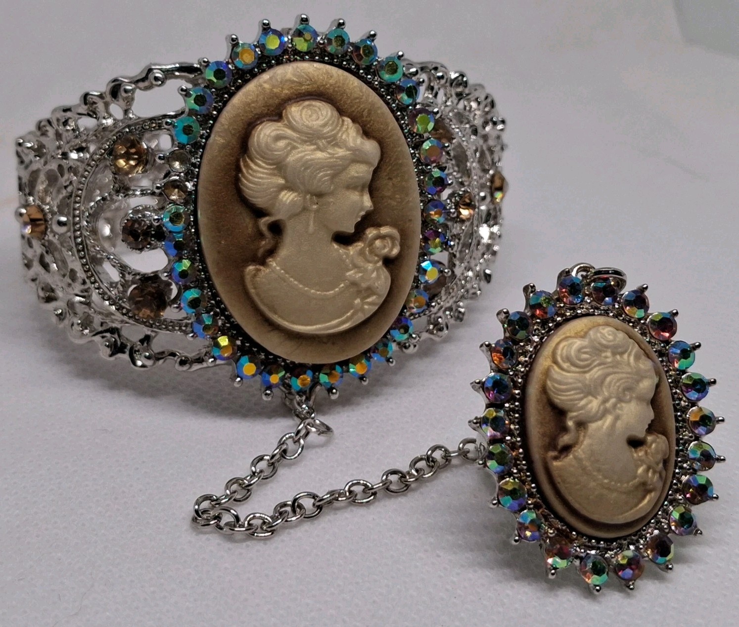 Strada Genoa Cameo Bracelet Watches & Matching Rings Lot Of 2 Vintage