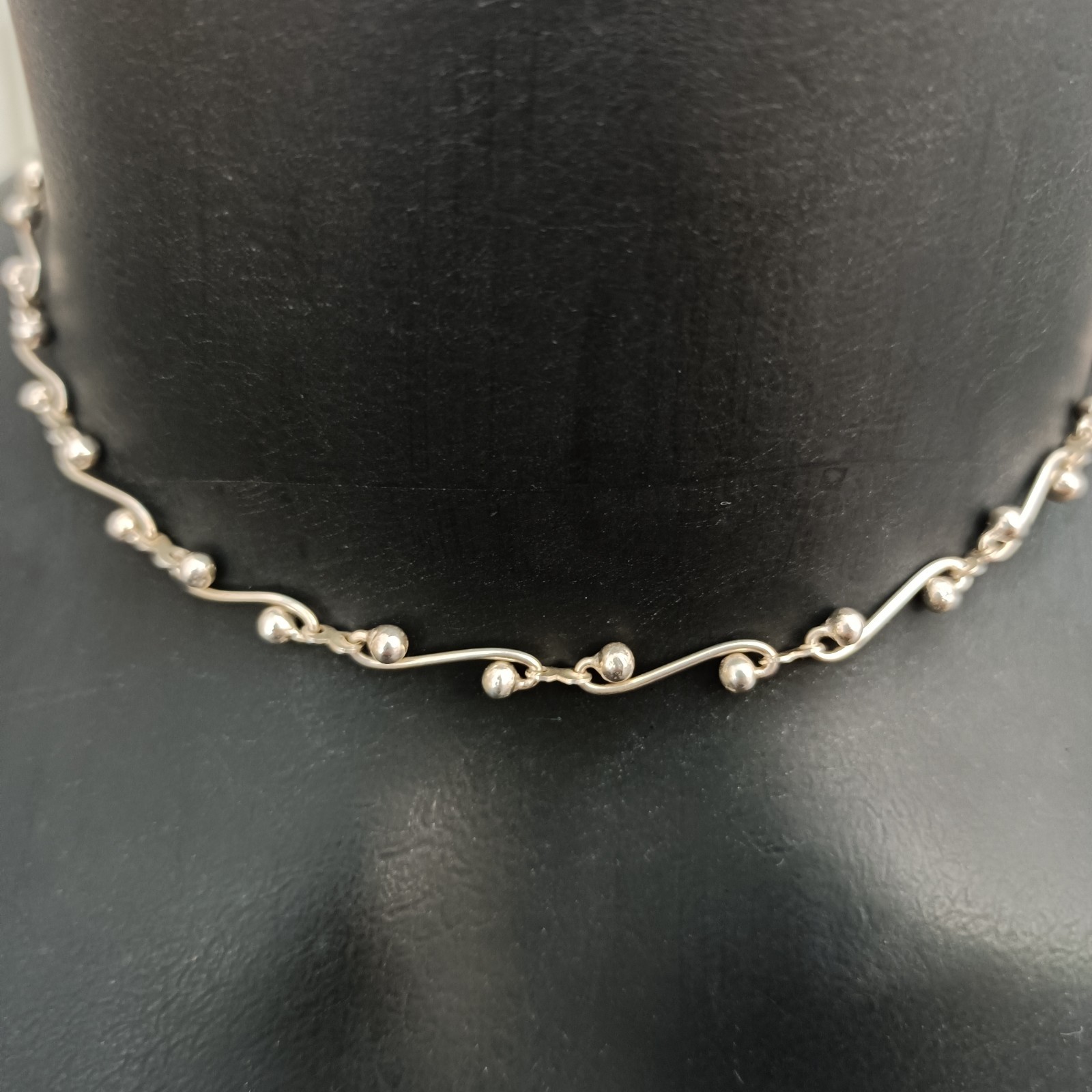 Sterling Silver Swirl Link Necklace Infinity Chain Modernist Chocker 925 Gift