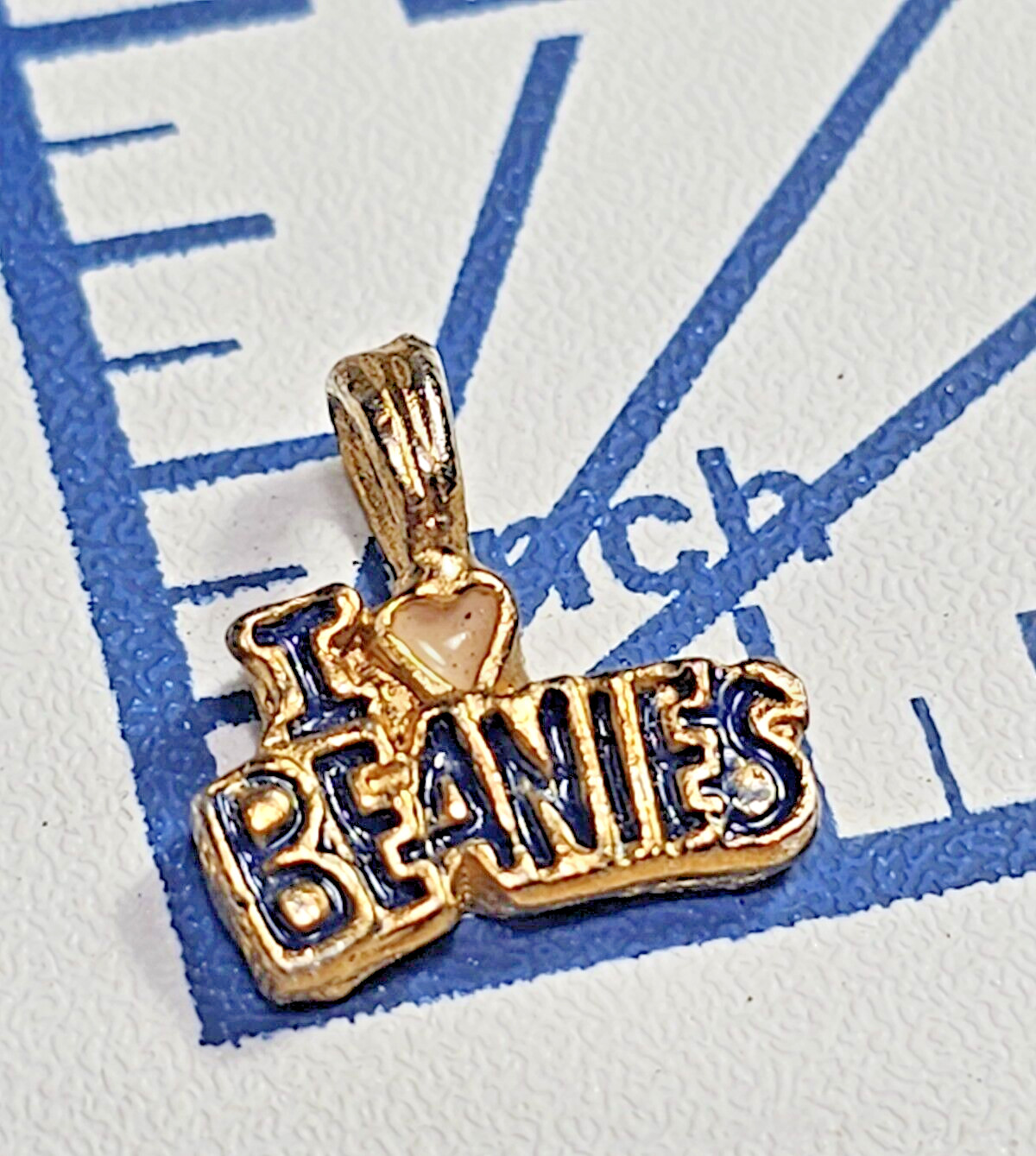 VTG I Love Beanies Pendant & 6 Inch Bracelet Set Gold Tone & Enamel