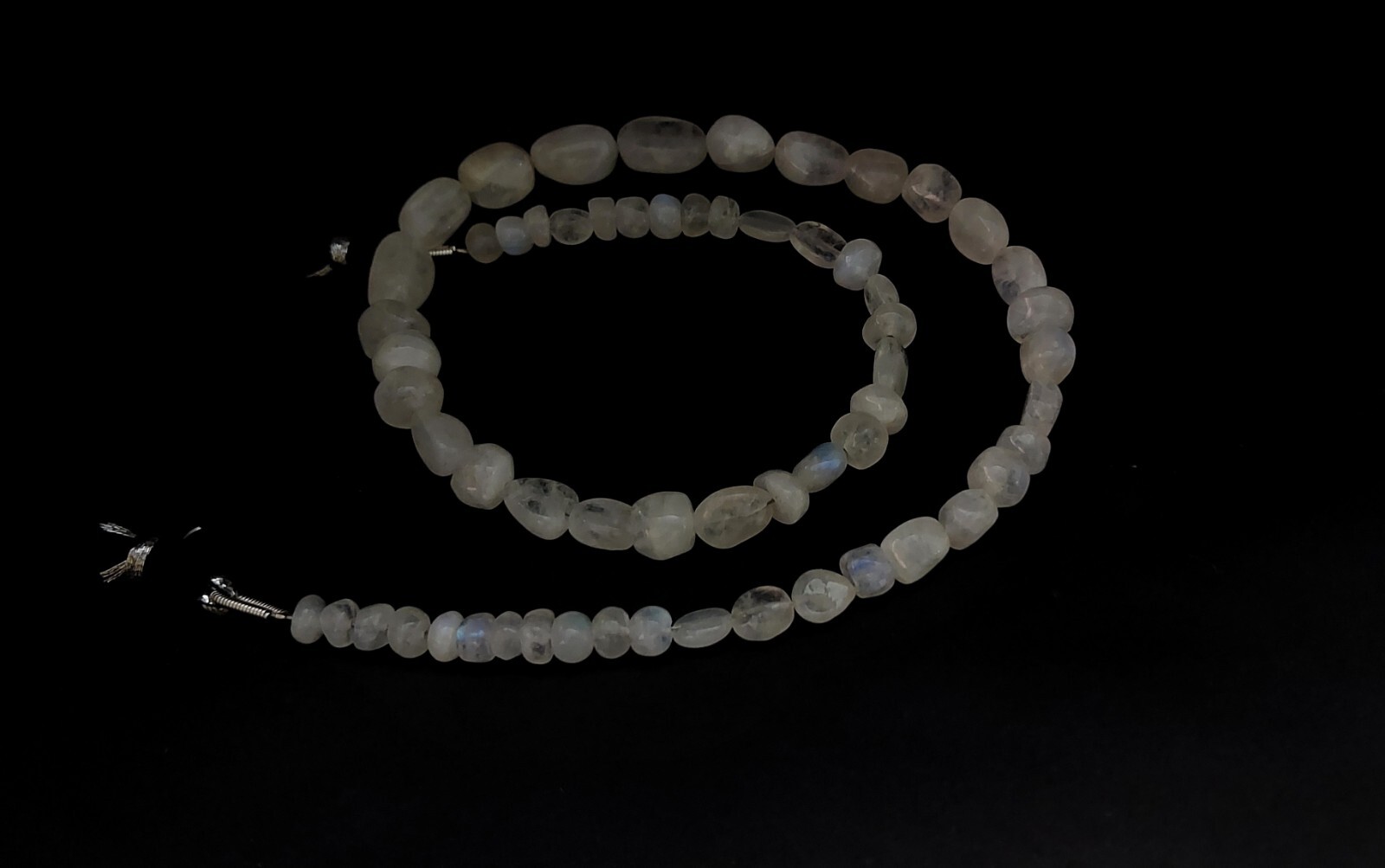 1 Strand Natural Rainbow Moonstone Unshape Smooth 5-8mm Beads 15″inch
