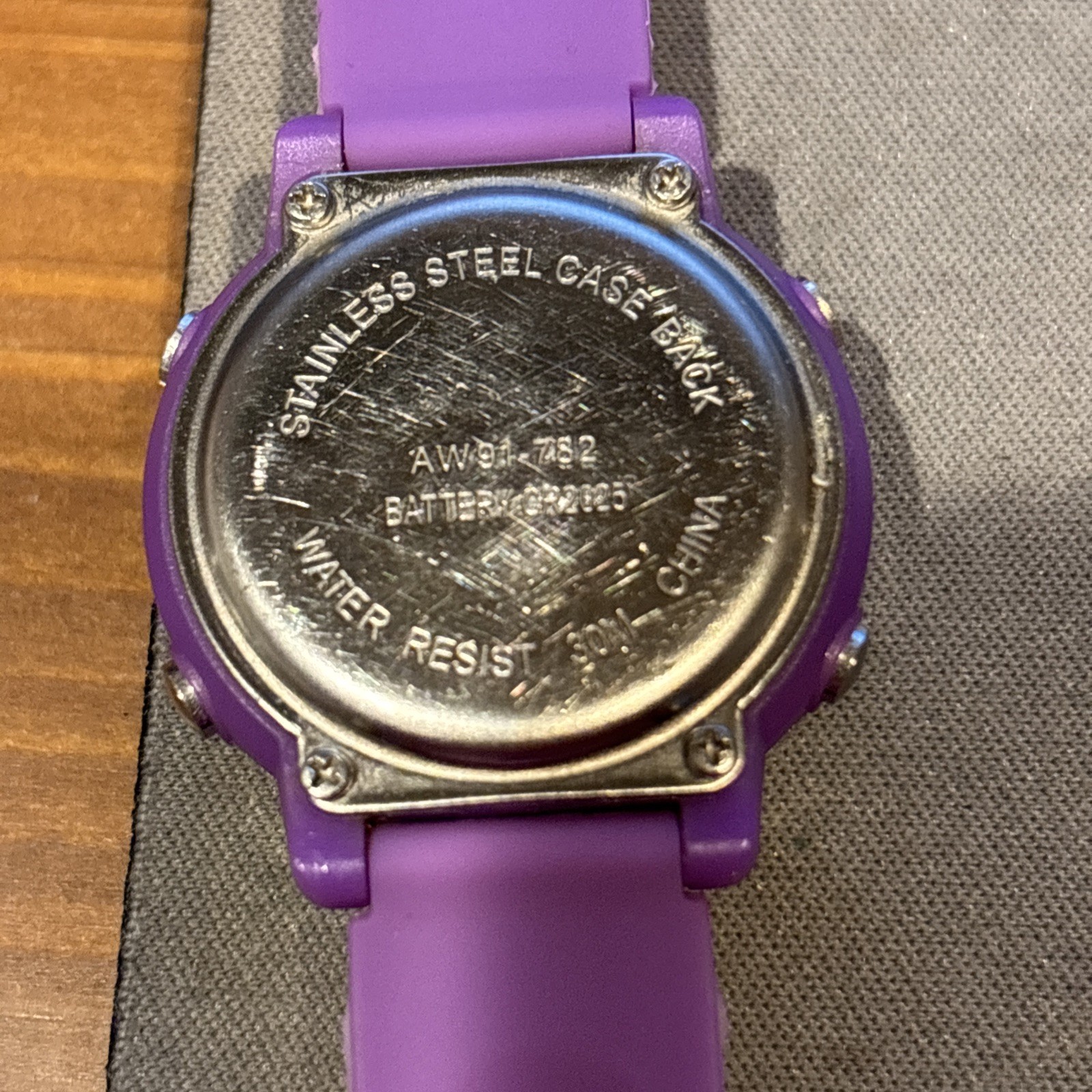 Digital Watch Round Light Up Dial New Battery