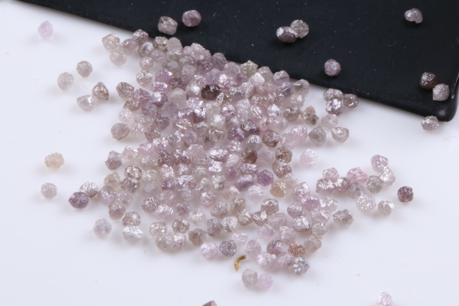 30pcs 1.3-2.0mm Natural Light Pink Raw Diamond Rough Uncut Diamond Rondelle Lot