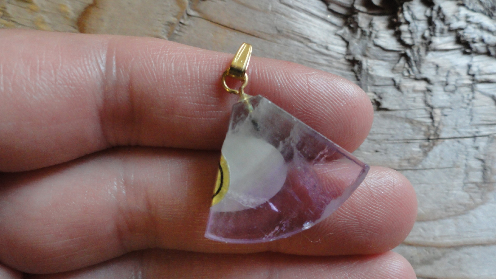 Fluorite Shape set (pkg 100) triangle stone pendant with GOLD loop size varies