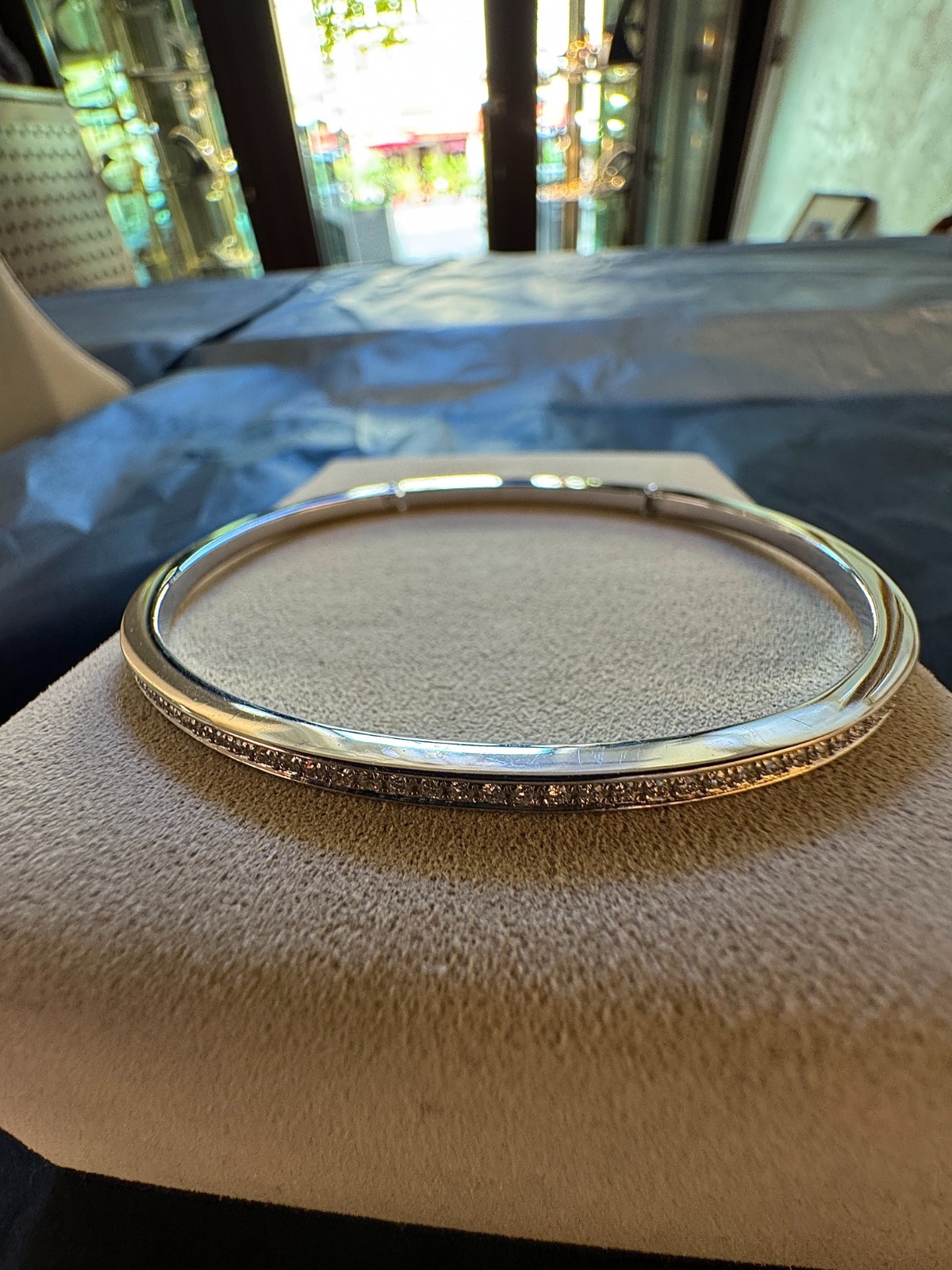 Elegant 950 Platinum Bangle with 1.45 Carats High Fine Diamonds