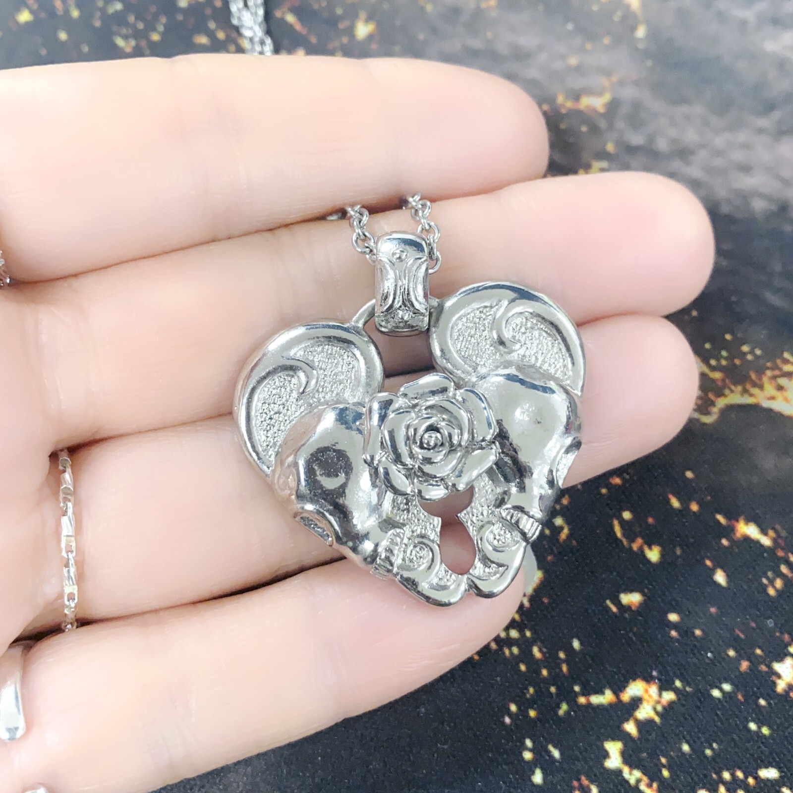 double skull heart necklace rose keyhole pendant necklace