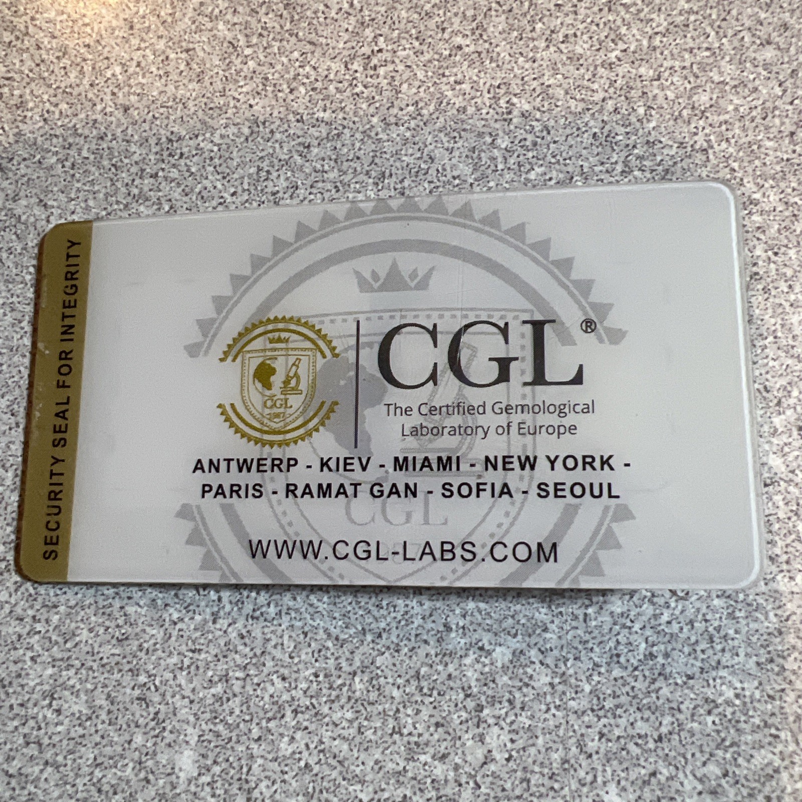 CGL Certified 0.23 Ct Glorious Oval Blue Sapphire Eye Clean Clarity New Sealed