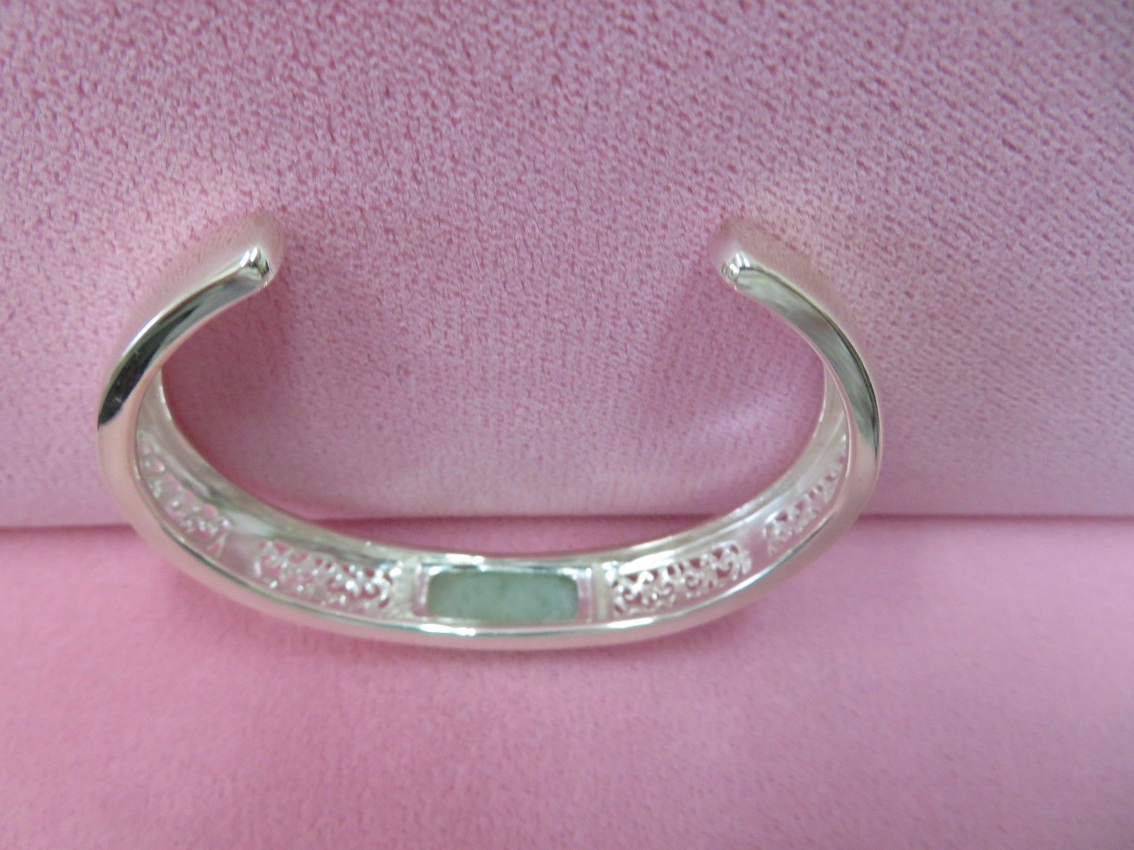 925 Sterling Silver Green Jadeite Jade Cuff Bangle 22. 35 Grams