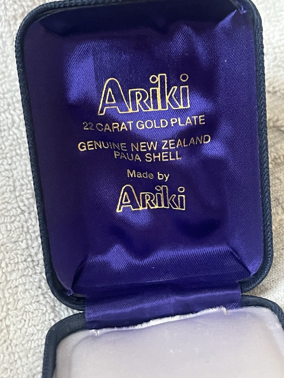 Ariki 22k Gold Plate Necklace – Paua Shell New Zealand – Fine Jewelry W Box