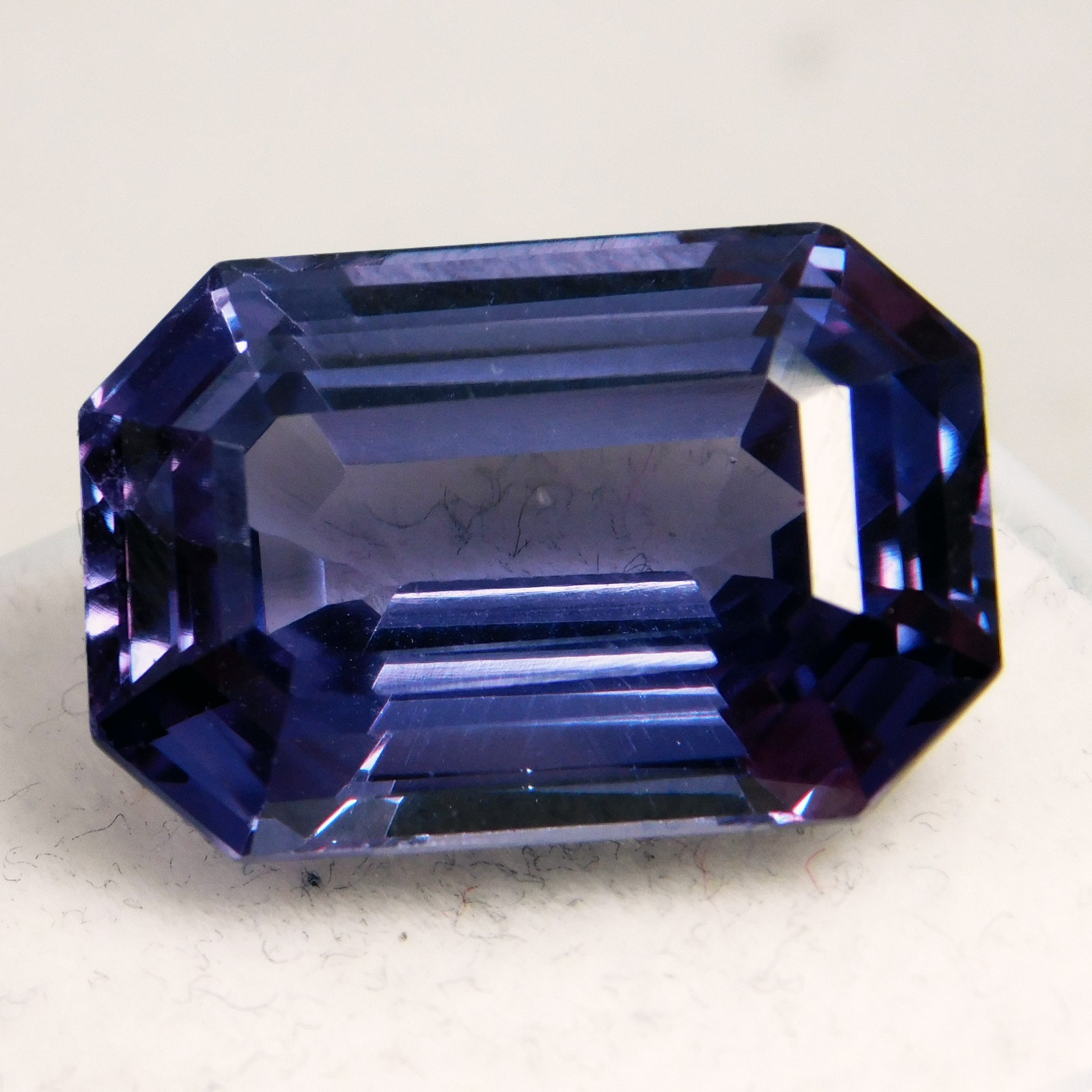 20.00 Ct Natural Color Change Alexandrite Emerald Cut Certified Loose Gemstone