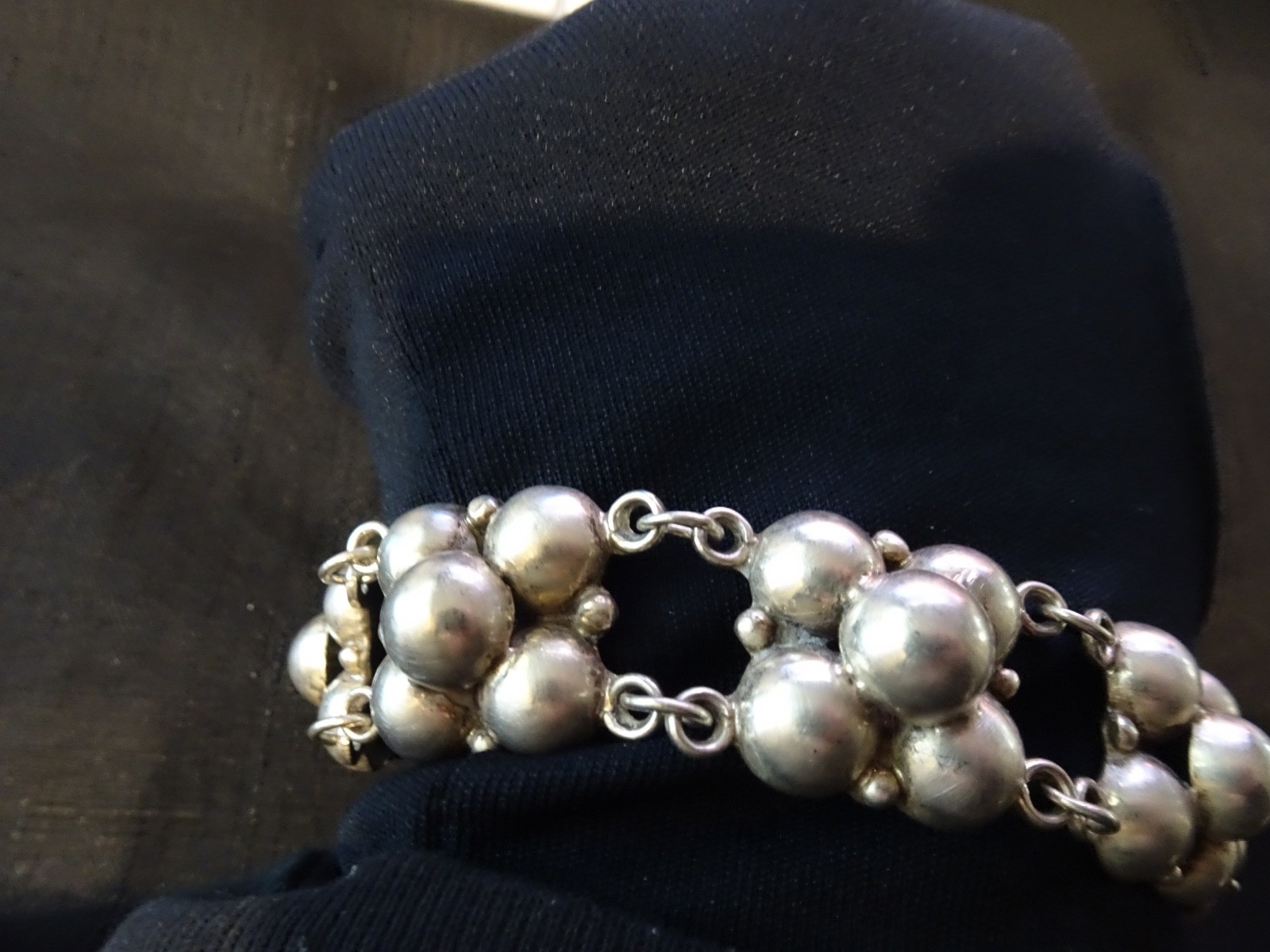 # 506-VINTAGE STERLING SILVER MEXICO SILVER BRACELET-VERY NICE