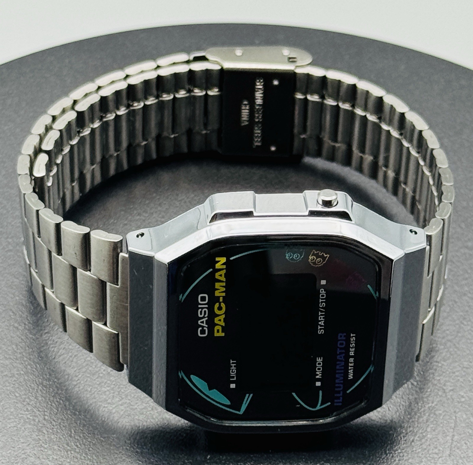 Casio PAC-MAN Retro Watch Digital LCD A168WEPC-7A Silver Illuminator Bracelet
