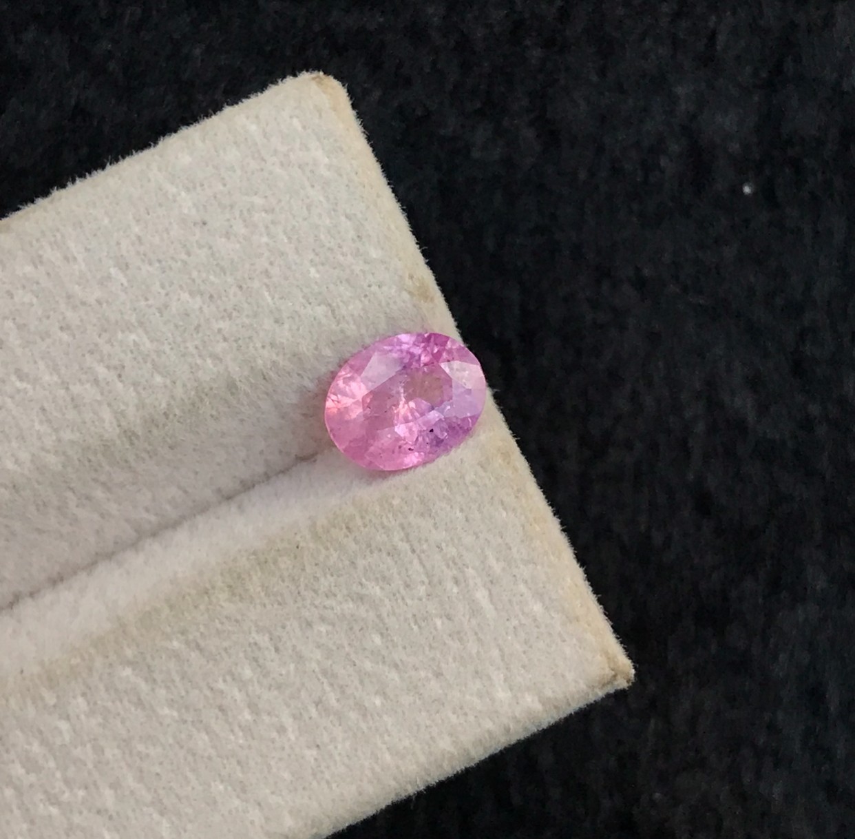 Kashmir Purplish Pink Sapphire 1.60 CT Oval Cut Unheated Natural Loose Gemstone