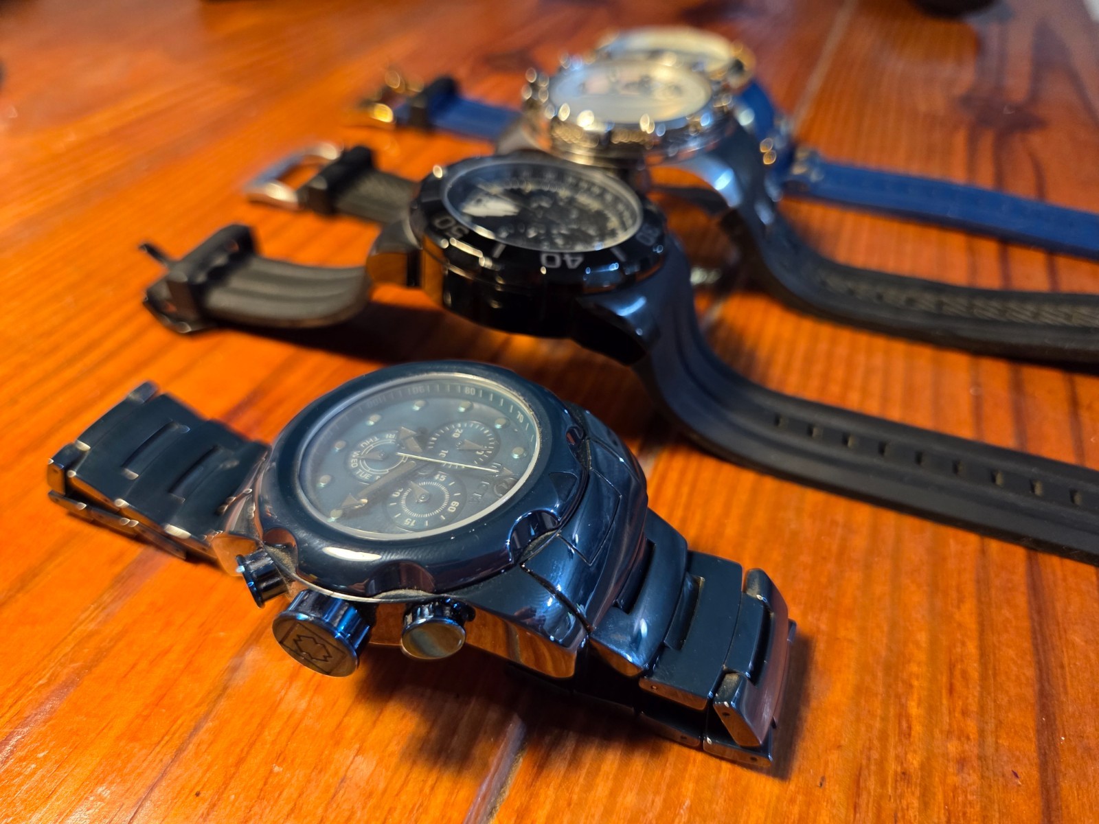 Lot of 4 men’s Invicta watches