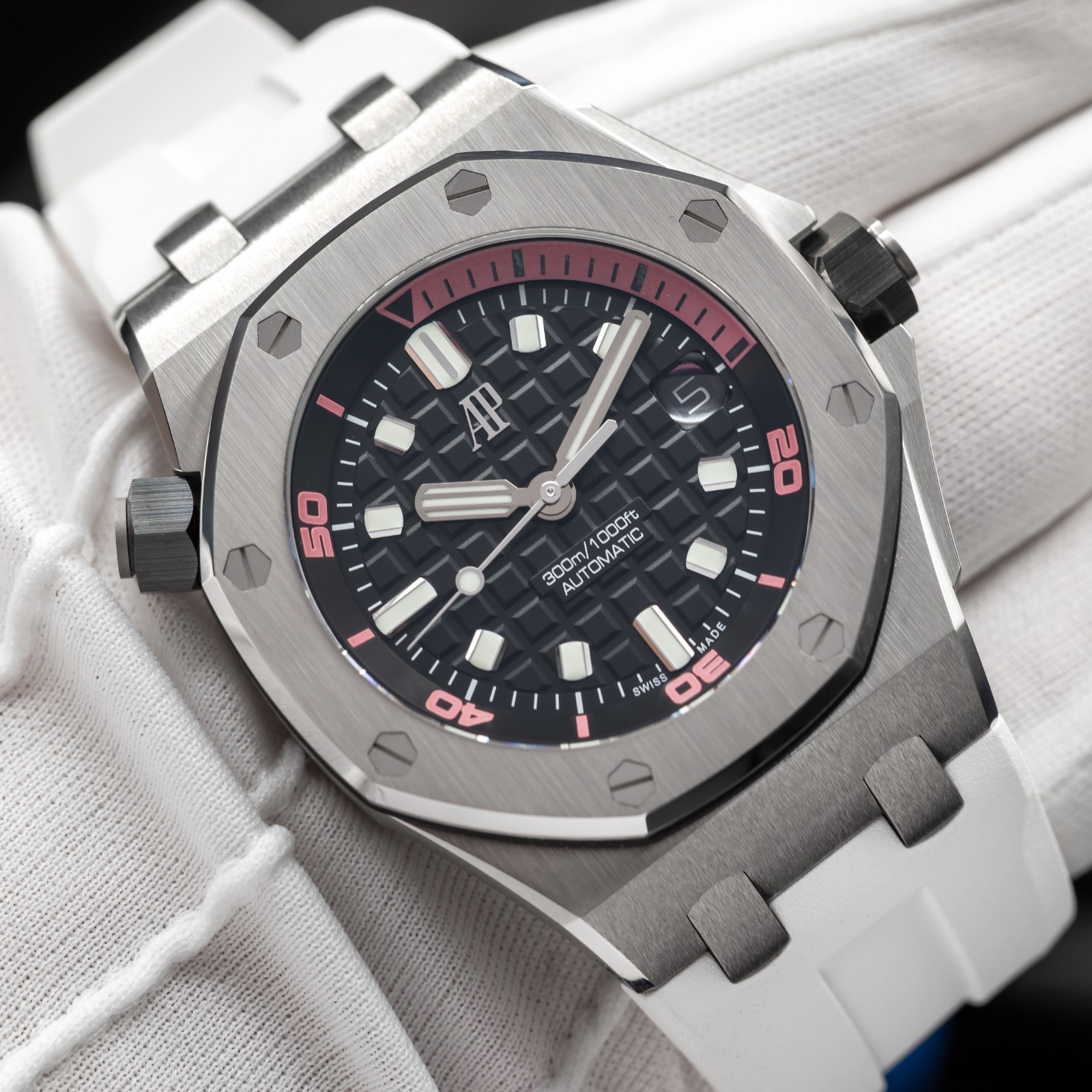 2026 Audemars Piguet Royal Oak Offshore Diver 15720ST.OO.A010CA.01 New & Unworn!