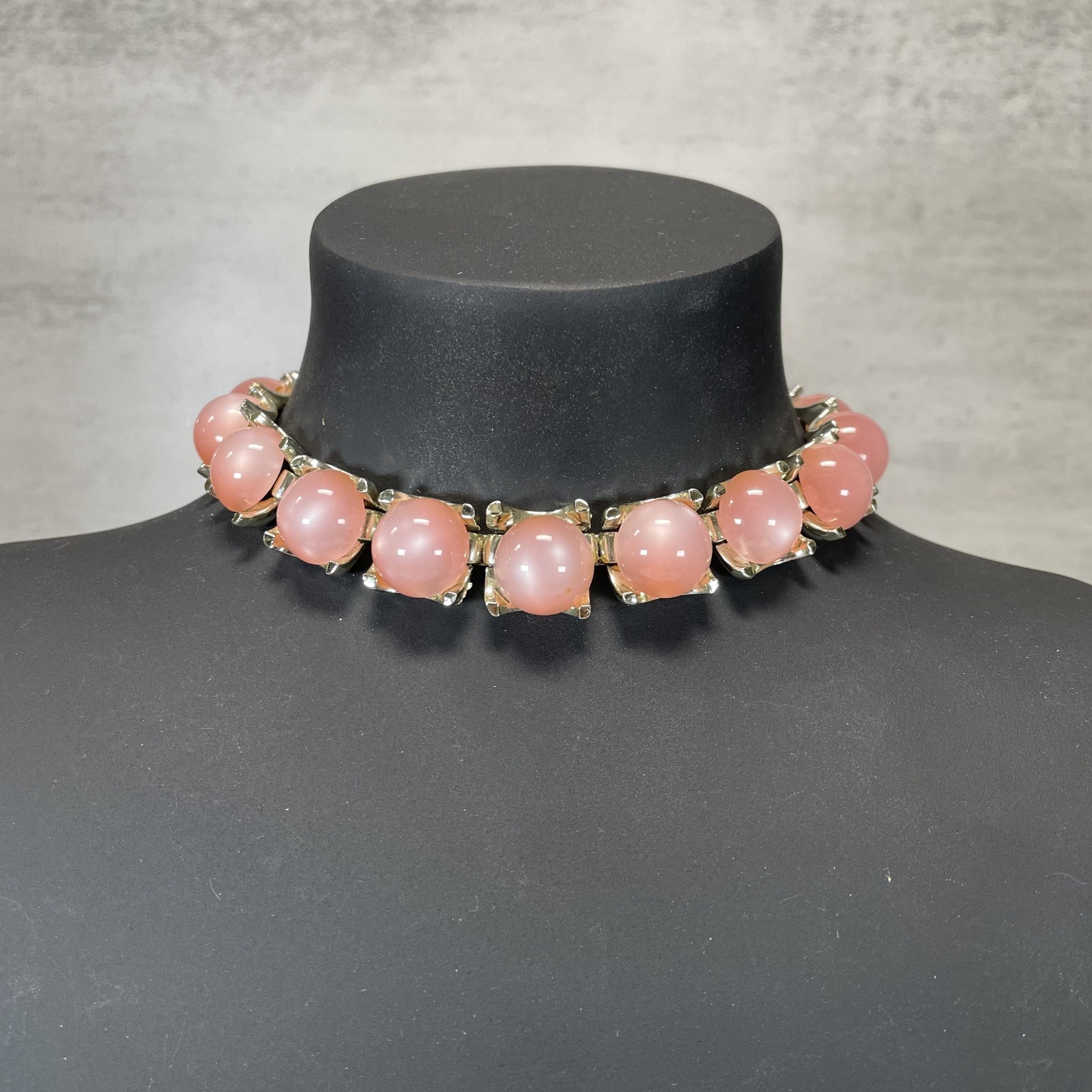 Vintage Coro Pink Moonglow Thermoset Chocker Necklace Silver Gold Tone MCM 12″
