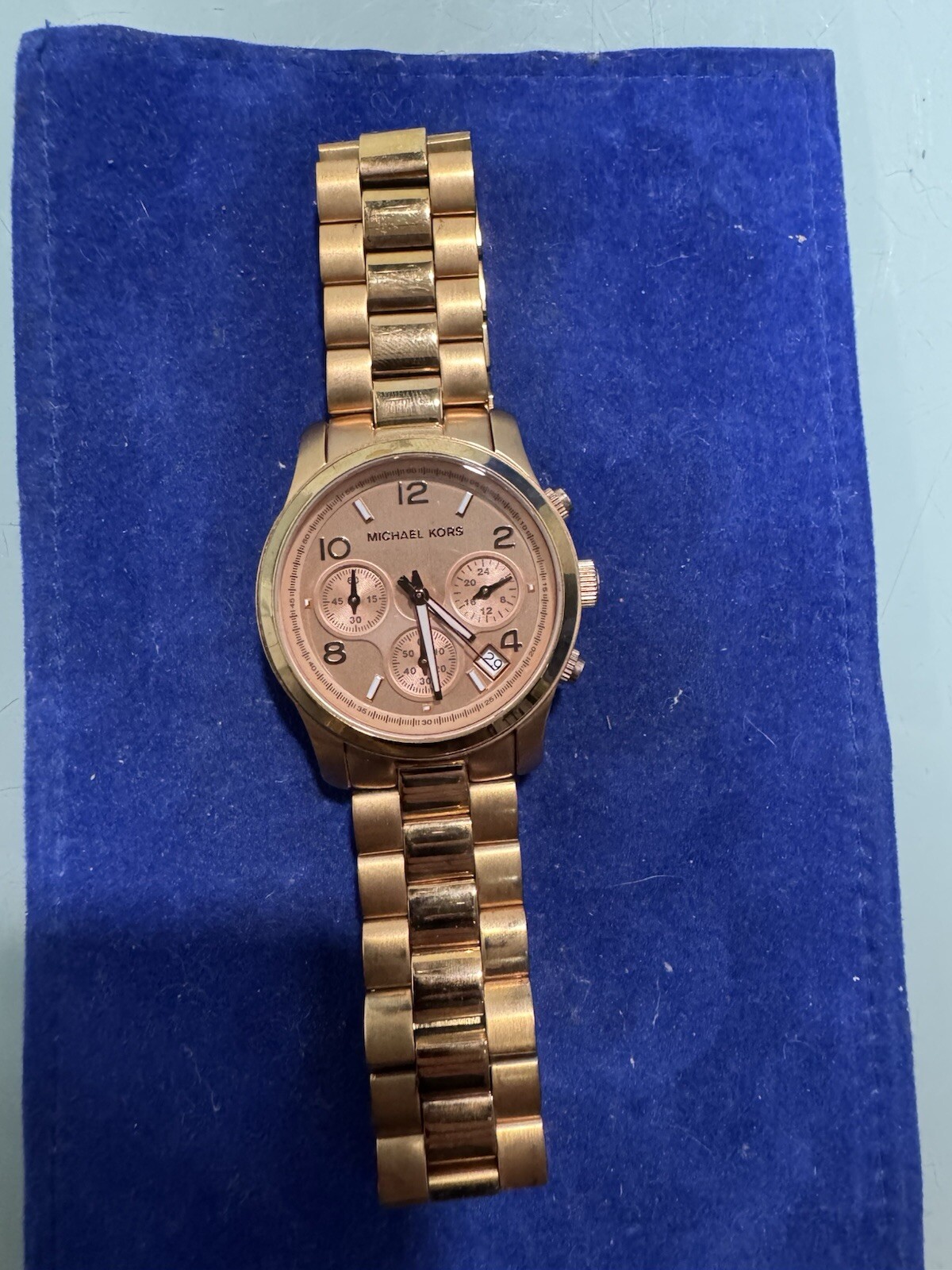 Michael Kors MK5128 Runway Rose Gold Stainless Steel Women’s Watch New Battery