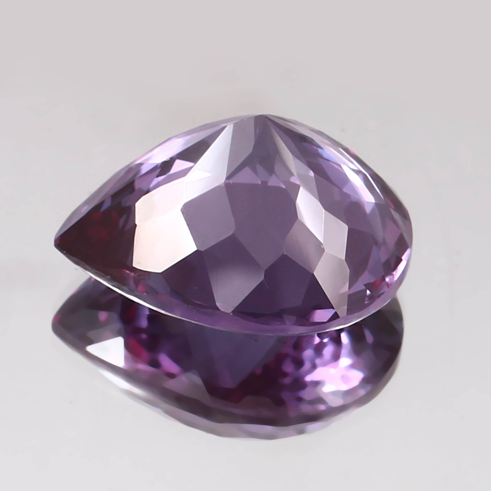 Natural Flawless Color Changing Alexandrite Heart Cut Loose Gemstone 30.00 Ct