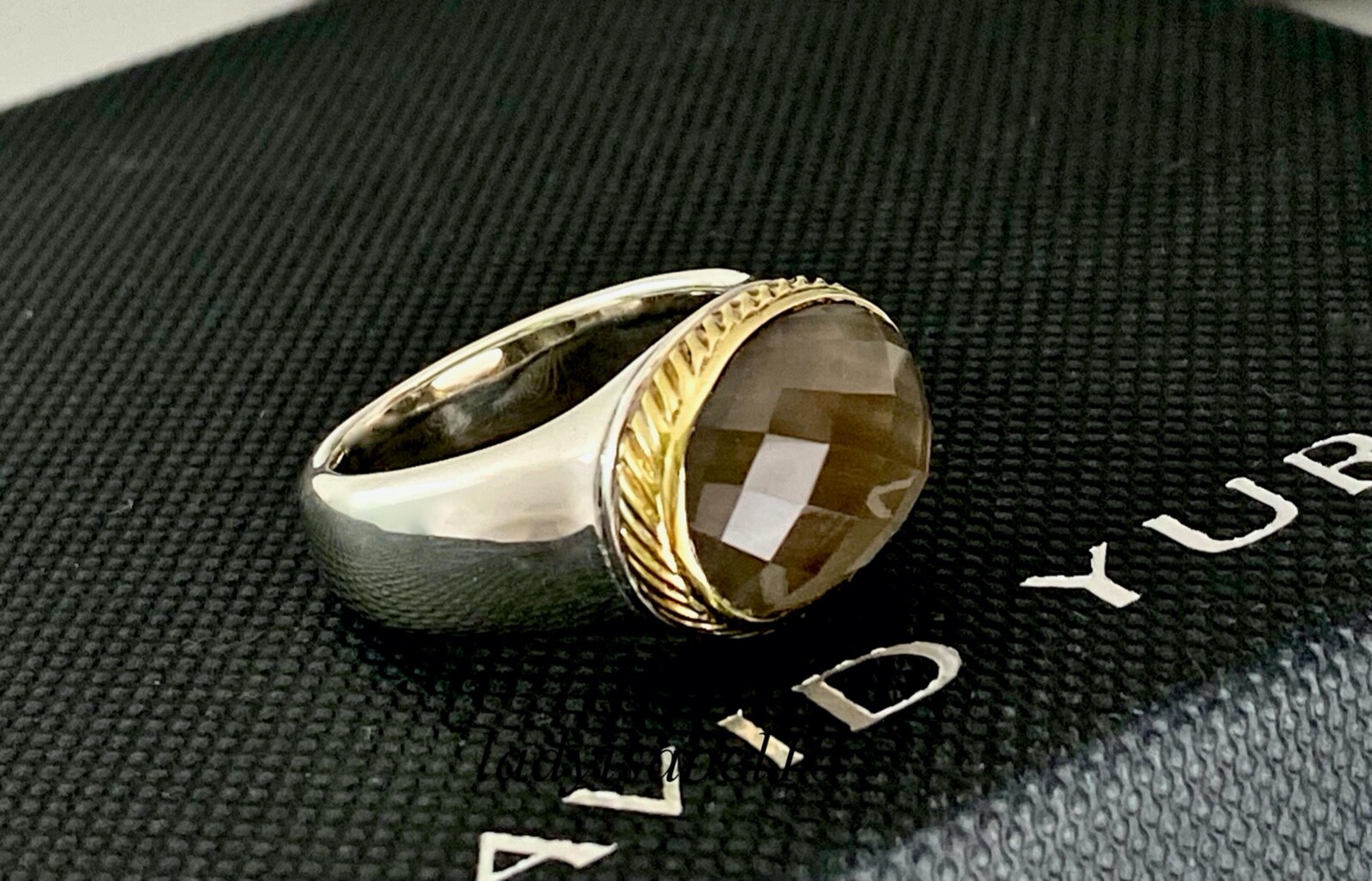 Sz. 6 David Yurman 18k Gold Silver Smokey Quartz Petite Ring w Pouch – Authentic