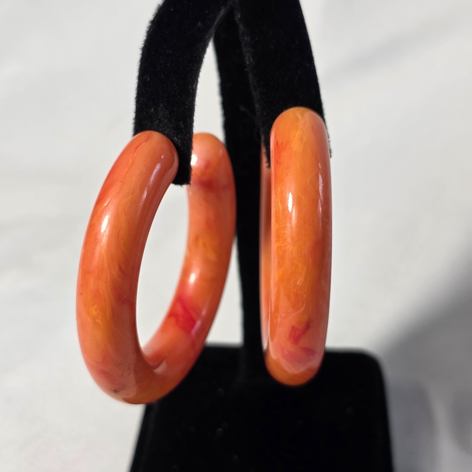 Vintage Coral Orange Marbled Chunky Hoop Earrings C-Shaped Vibrant Color