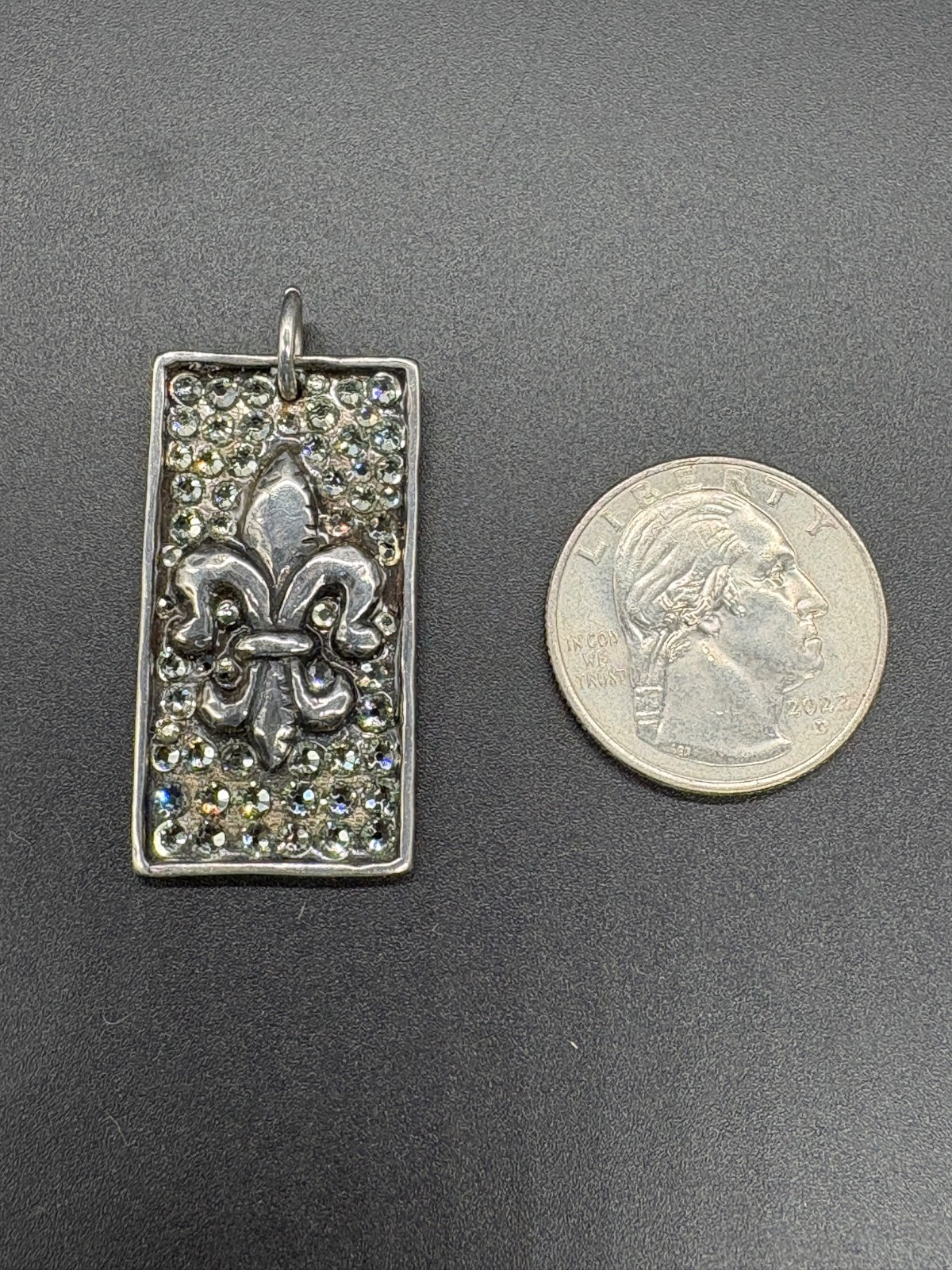 Hetz 925 Sterling Silver Fleur De Lis w/pave’-set stone Dog Tag Pendant 12.30 gr