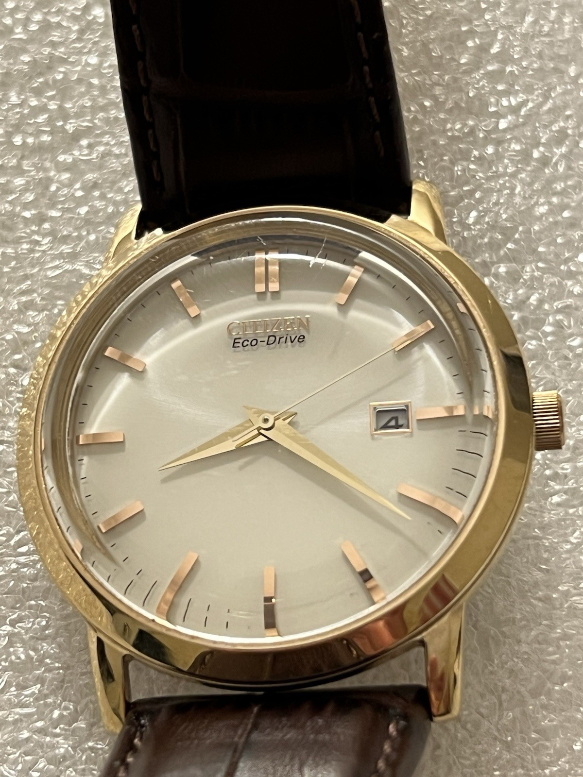 Citizen Eco Drive Goldtone E111-S079748 Leather Strap Gold Tone –