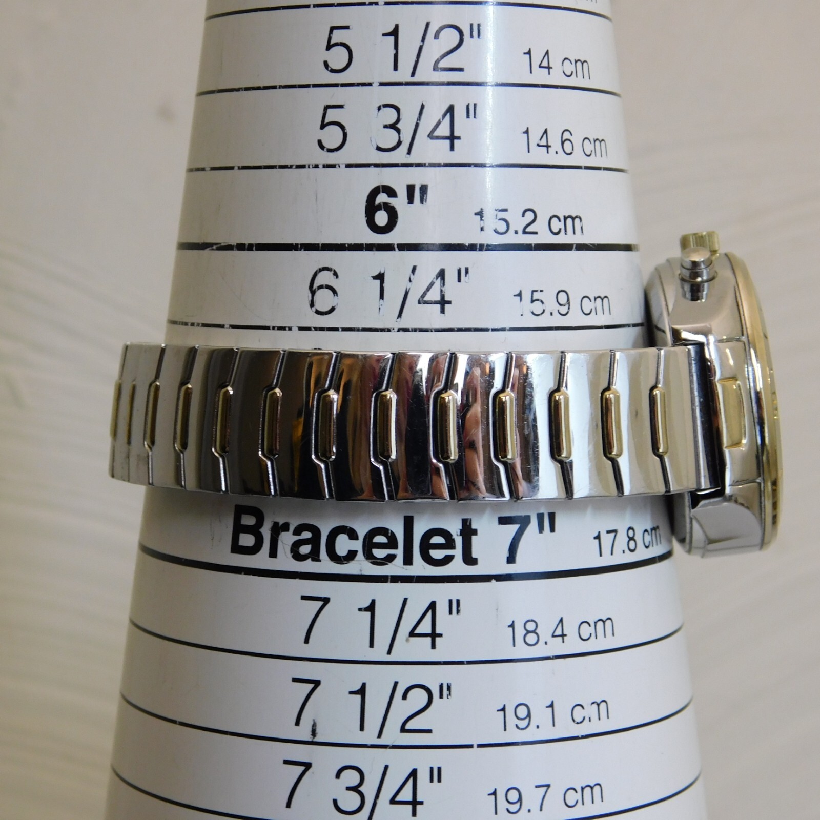 Armitron Instalite 75/5696TT Quartz Women’s Watch Sz. 6 3/4″ New Battery