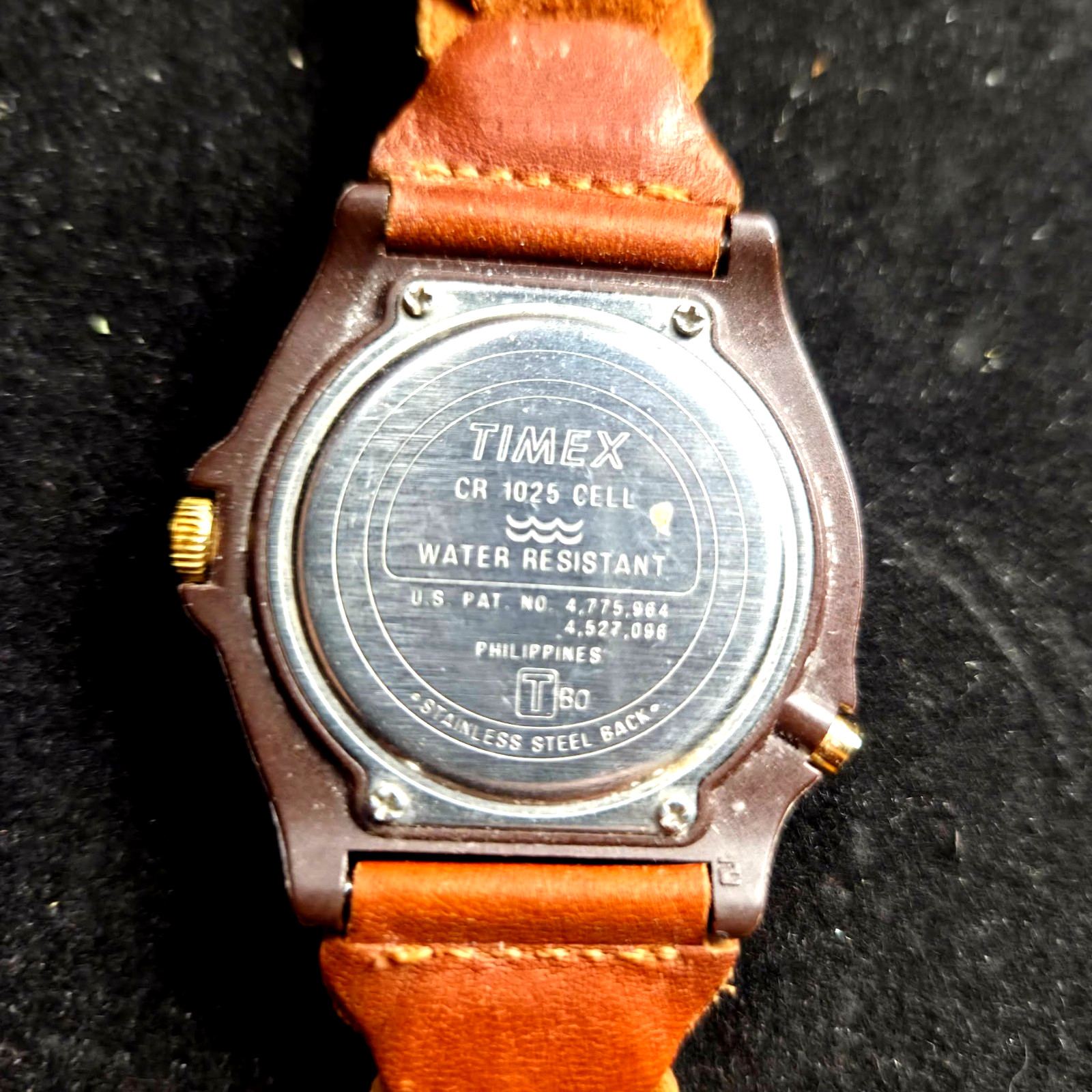 Timex Indiglo Adventure Compass Bezel Quartz Watch Brown Leather Vintage T50