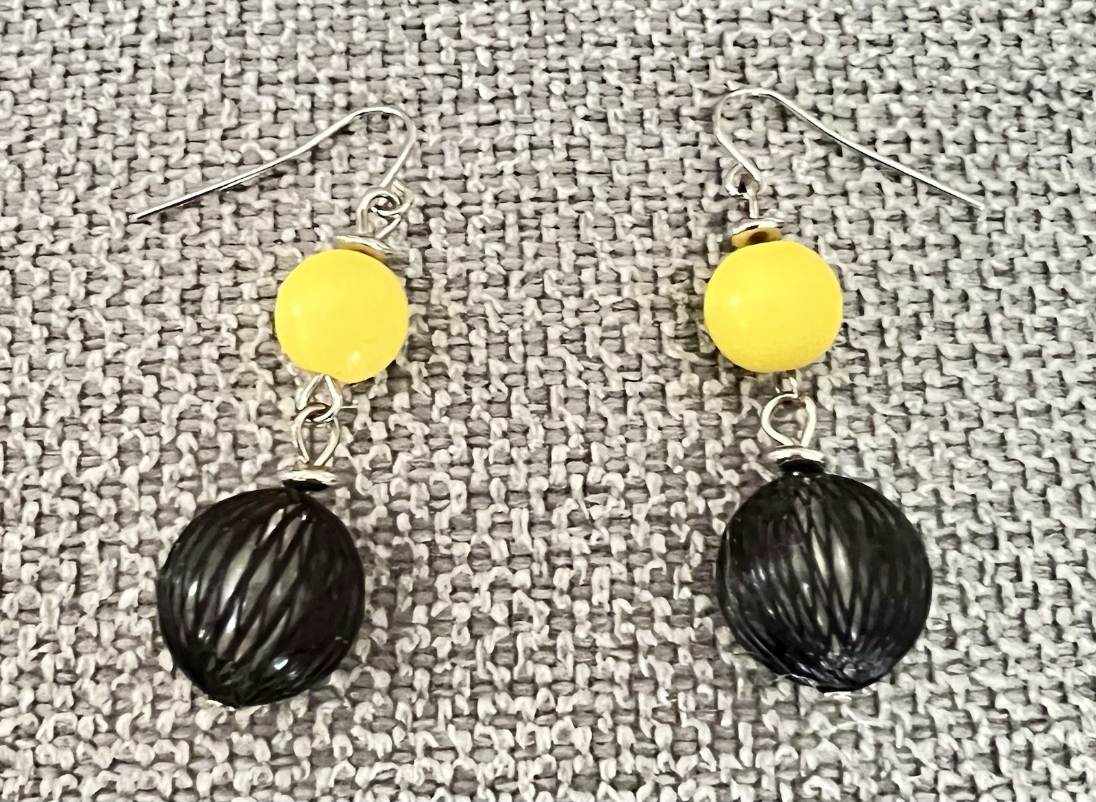 Yellow, Black, White & Gray beaded Necklace and Matching Bracelet And Earrings