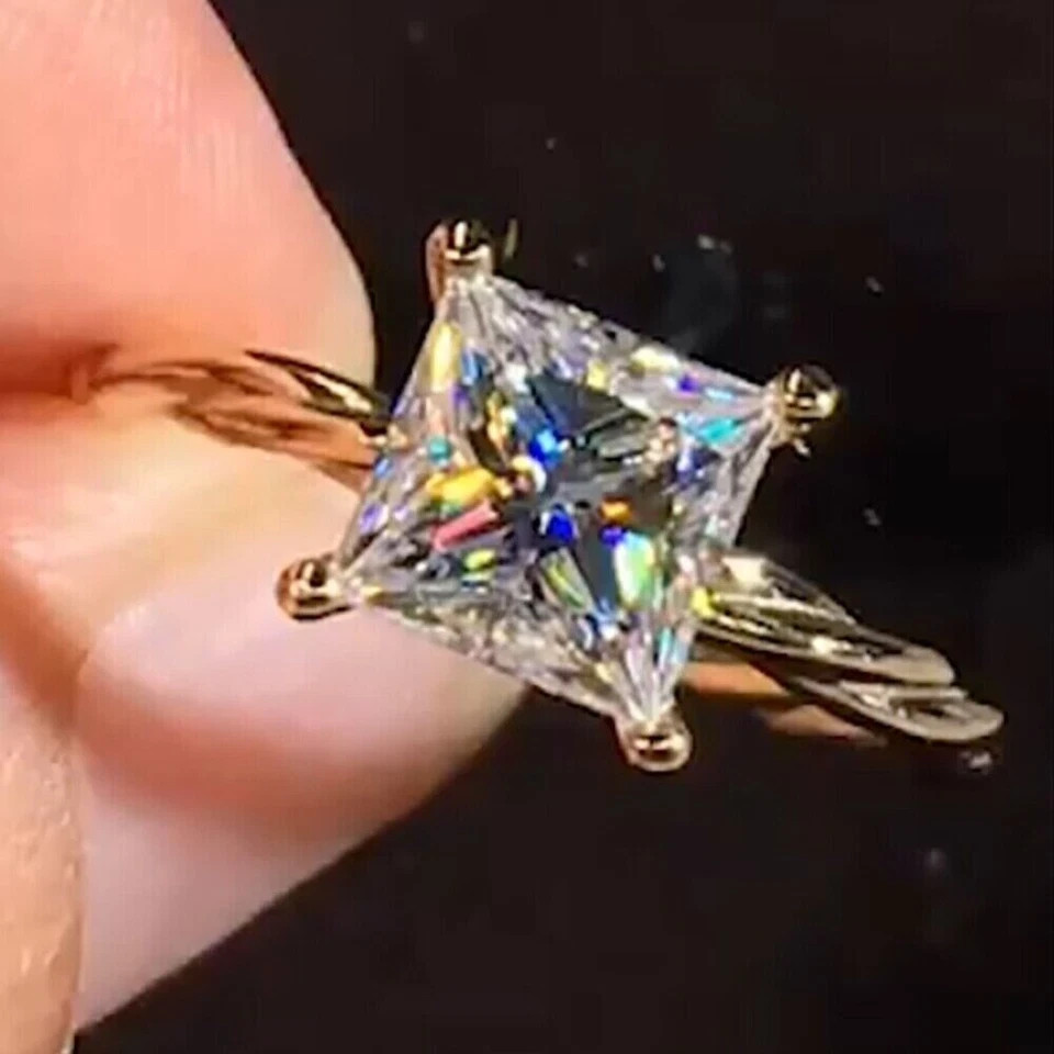 Princess Cut 14k Yellow Gold 2 CT Lab Grown IGI E F VVS Certified Diamond Ring