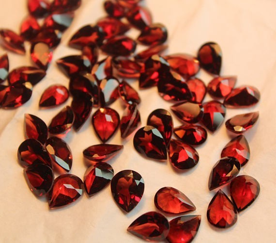 5x7mm Garnet Mozambique Pear Faceted Cut Natural Loose Gemstone