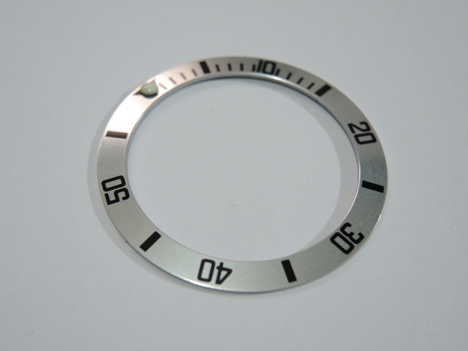 NEW SILVER SUBSTYLE BEZEL INSERT LARGE DIVERS 10BAR SKX031-033 (7S26-0040) WATCH
