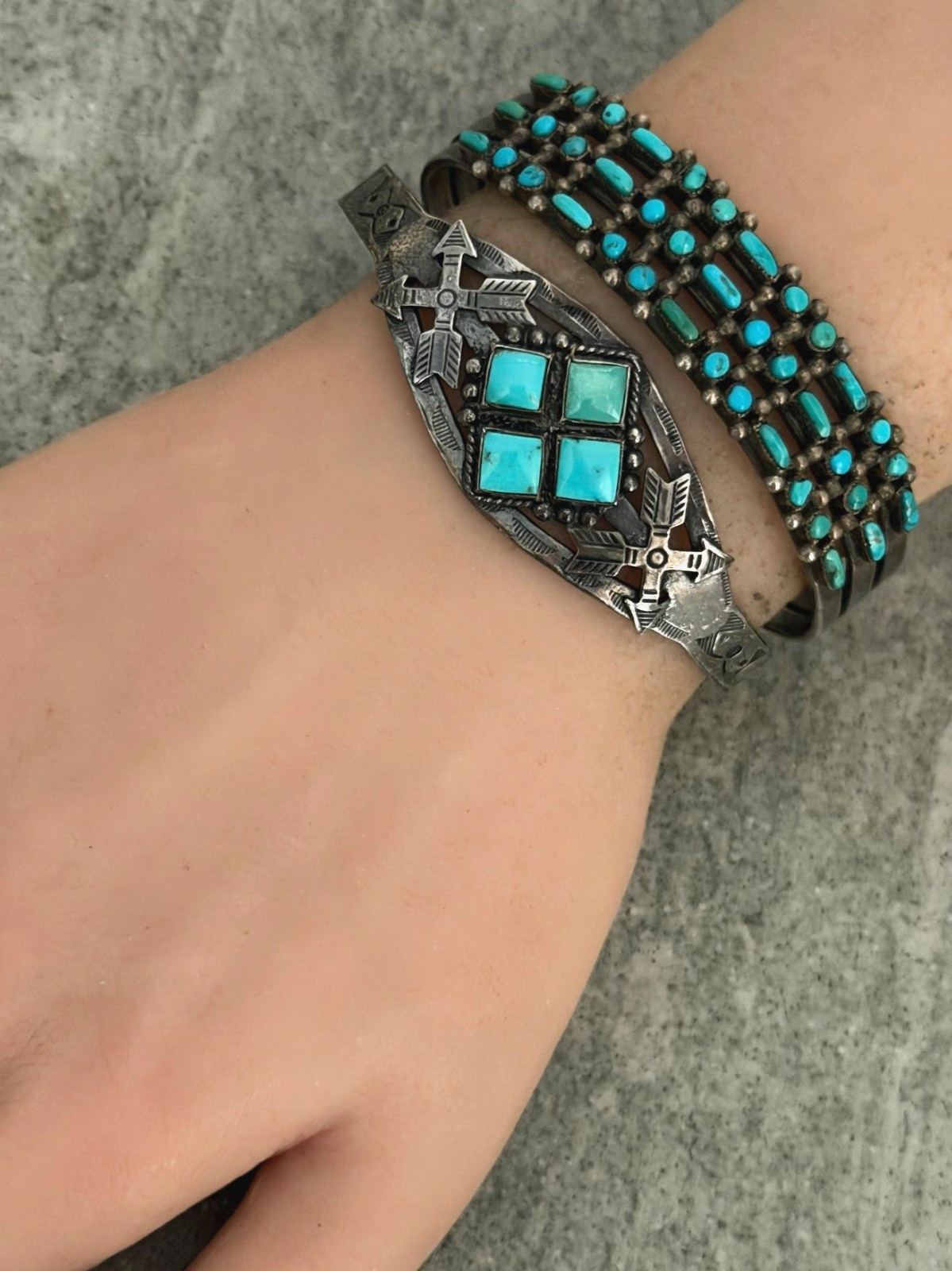 RARE Vintage FRED HARVEY era Navajo CROSSED ARROW Turquoise Sterling Bracelet