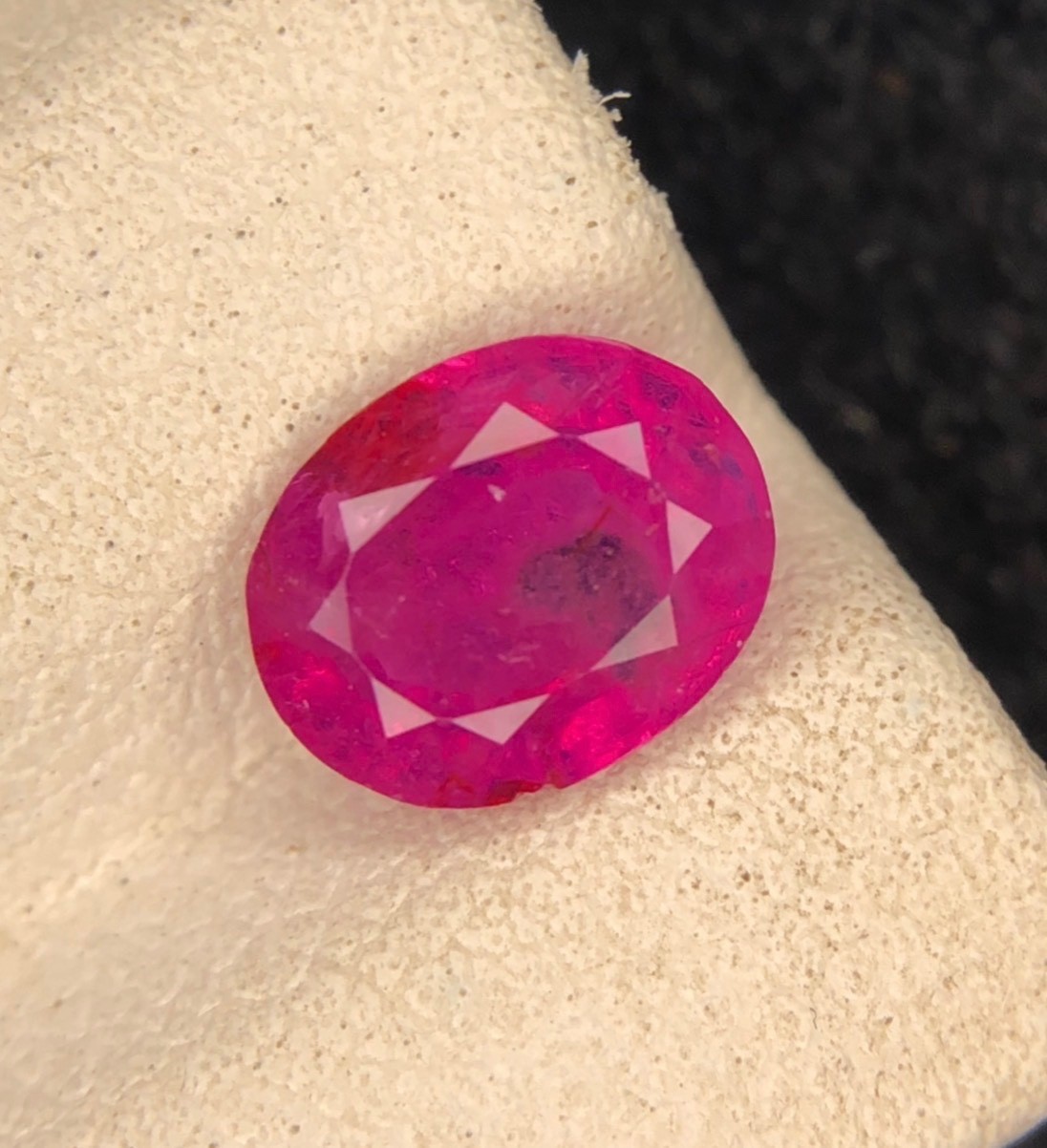 GGI Certified Purplish Pink Sapphire 1.43 Ct – Natural Oval Cut Sapphire – Afgha