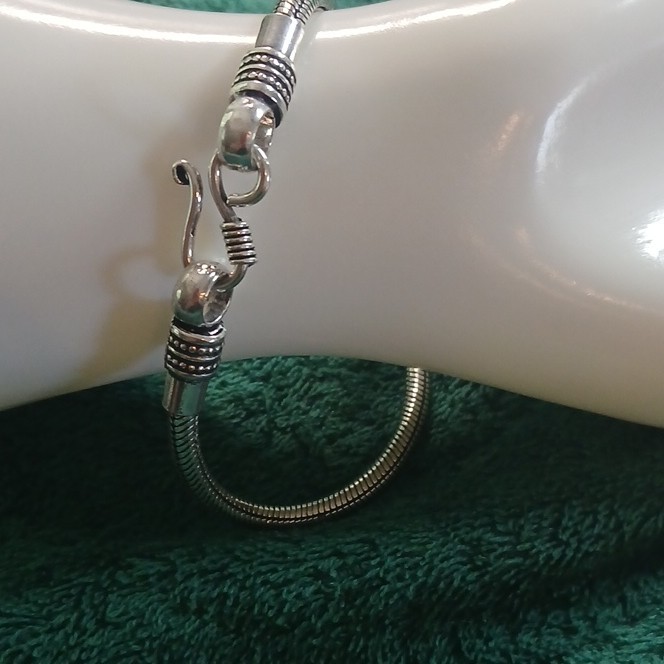 Handmade in India 9in snake chain S Hook solid 925 bracelet 26g weight 9in