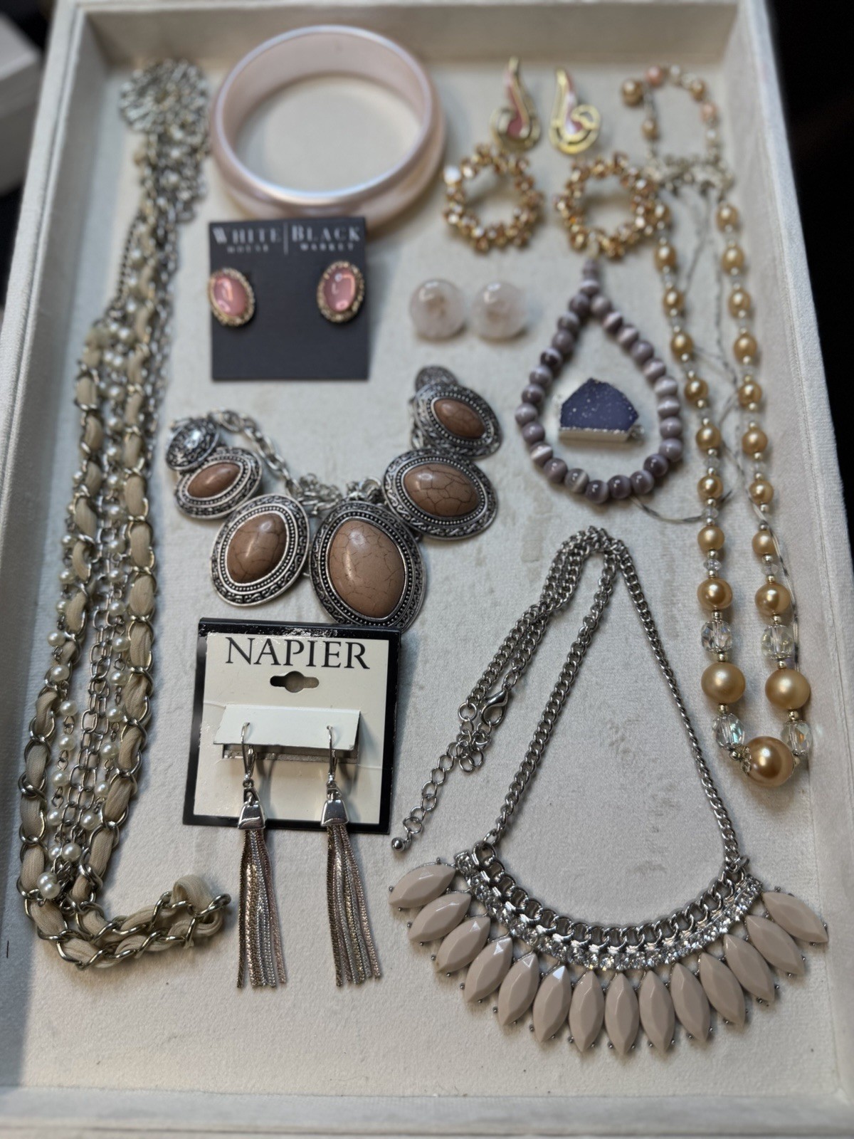 10pc Fashion Jewelry Lot Necklace Earrings