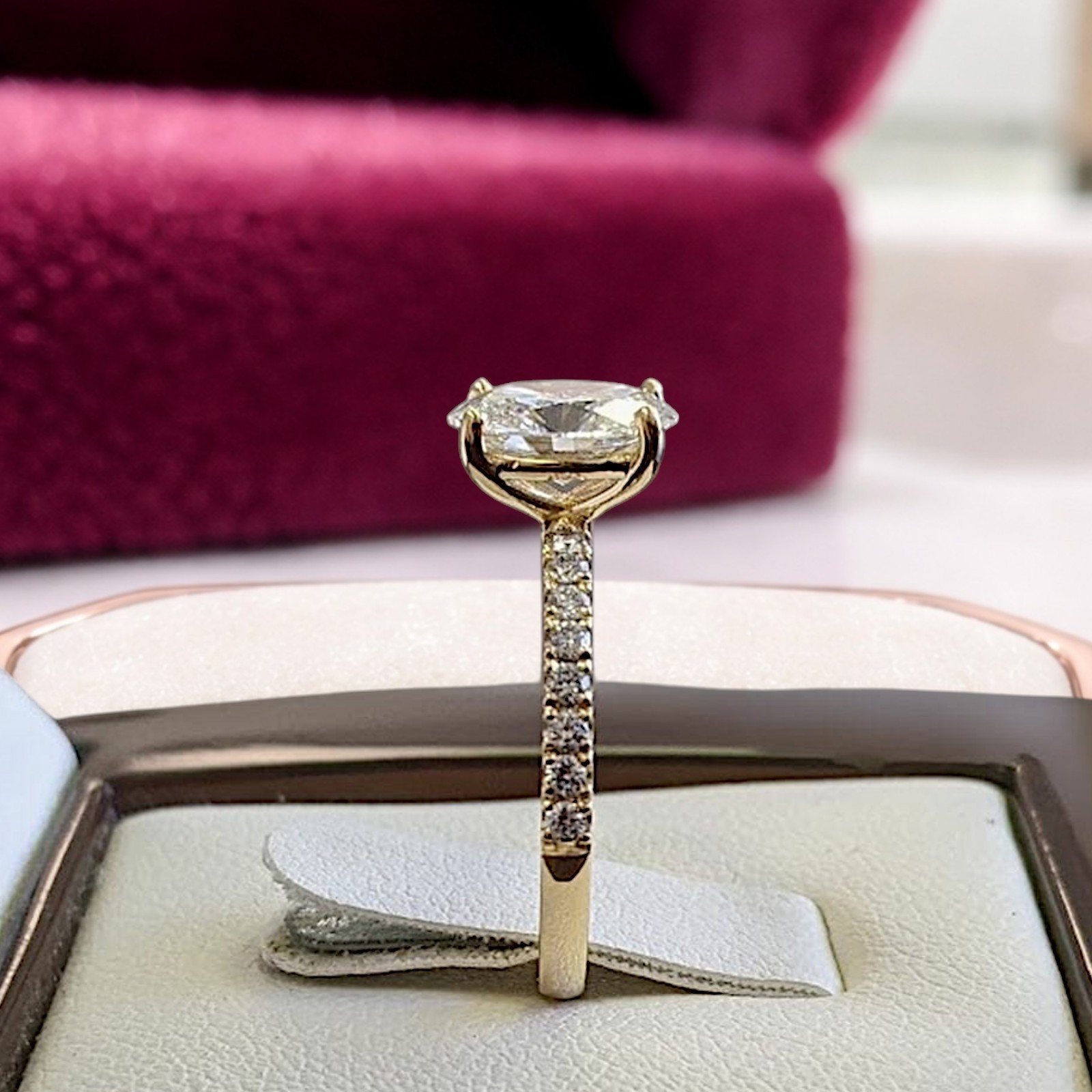2.75 Ct Oval Cut IGI Certified Lab Grown Diamond Engagement Ring 14k Yellow Gold