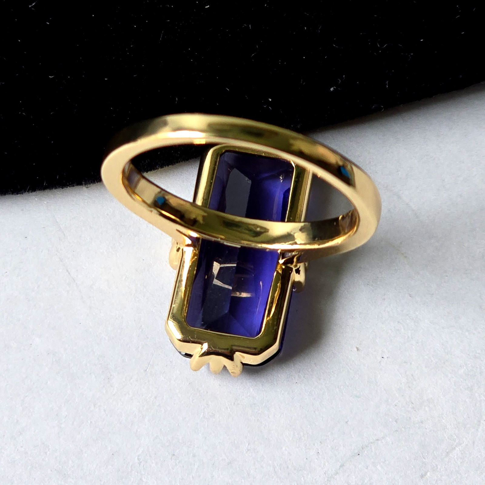Vintage Gold Plated Amethyst Glass Stone Cocktail Ring sz 9