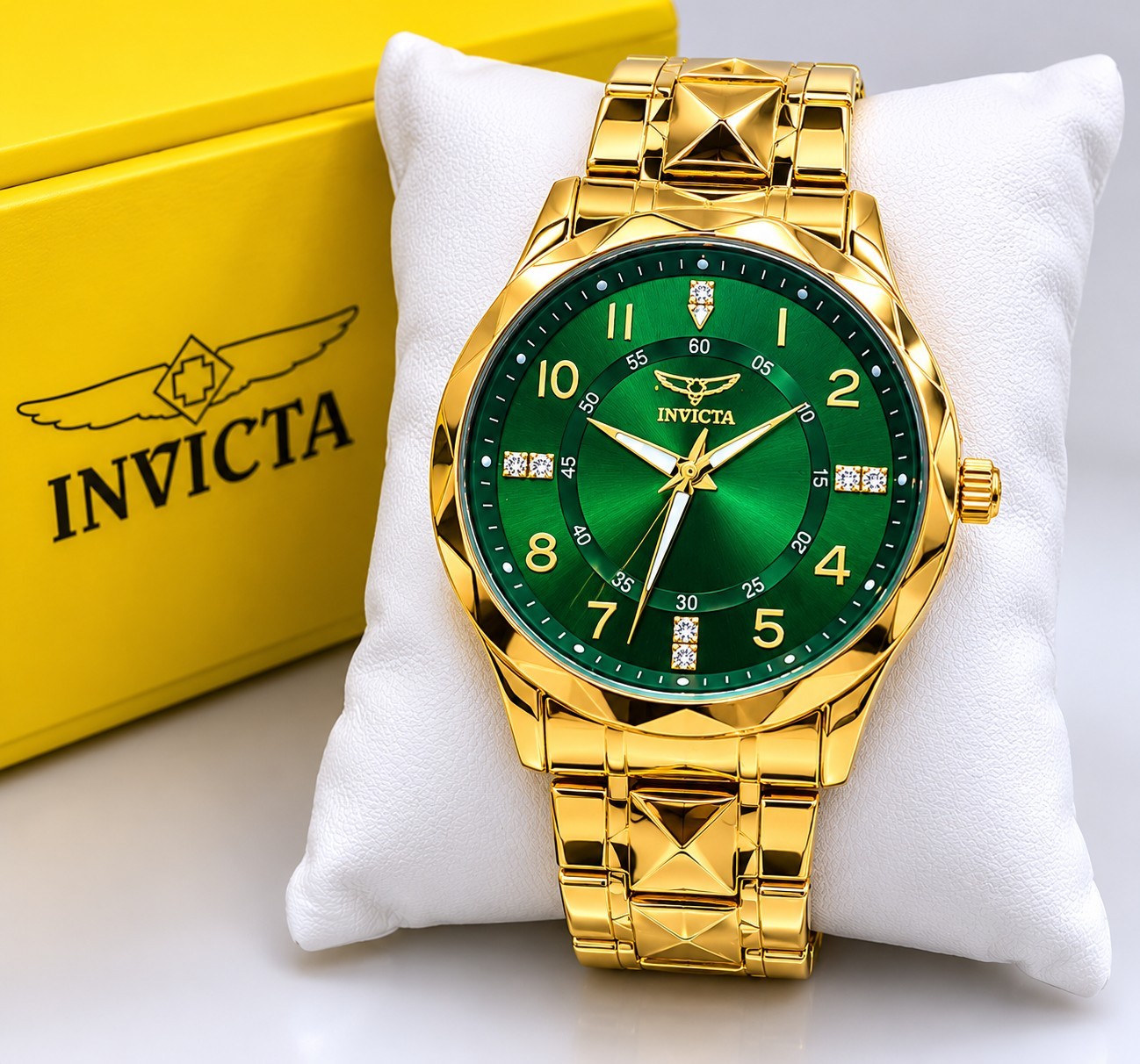 Invicta Specialty 69021 Men’s Green Dial Gold Tone Watch New In Box