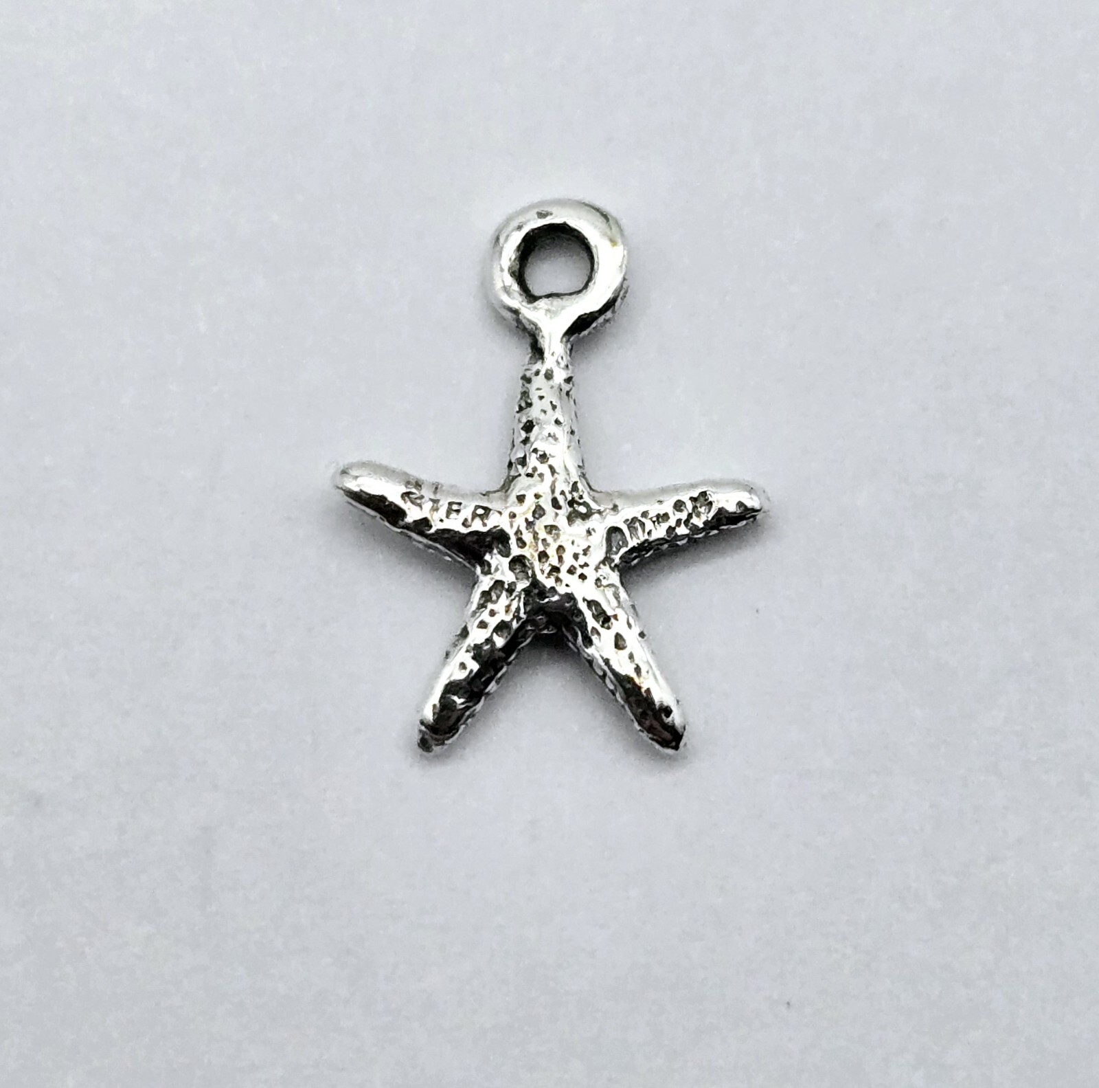 Vintage Sterling Silver Starfish Ocean Sea Life Petite Charm Pendant – 0.5g