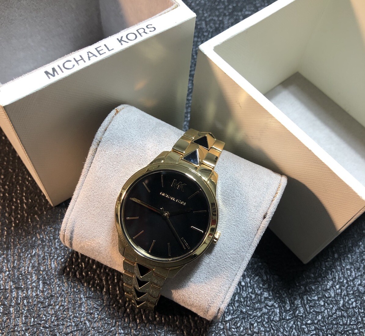 Michael Kors Runway Mercer 38mm Ladies Watch Mk6669,Women’s,Black/Gold Tone