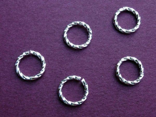 50 Silver Plated Open Jump Rings Fancy Twisted Design 8mm 16 gauge (Brass)