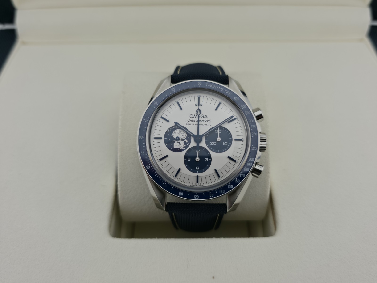 OMEGA Speedmaster Professional Snoopy 310.32.42.50.02.001 Full Set New – 50th