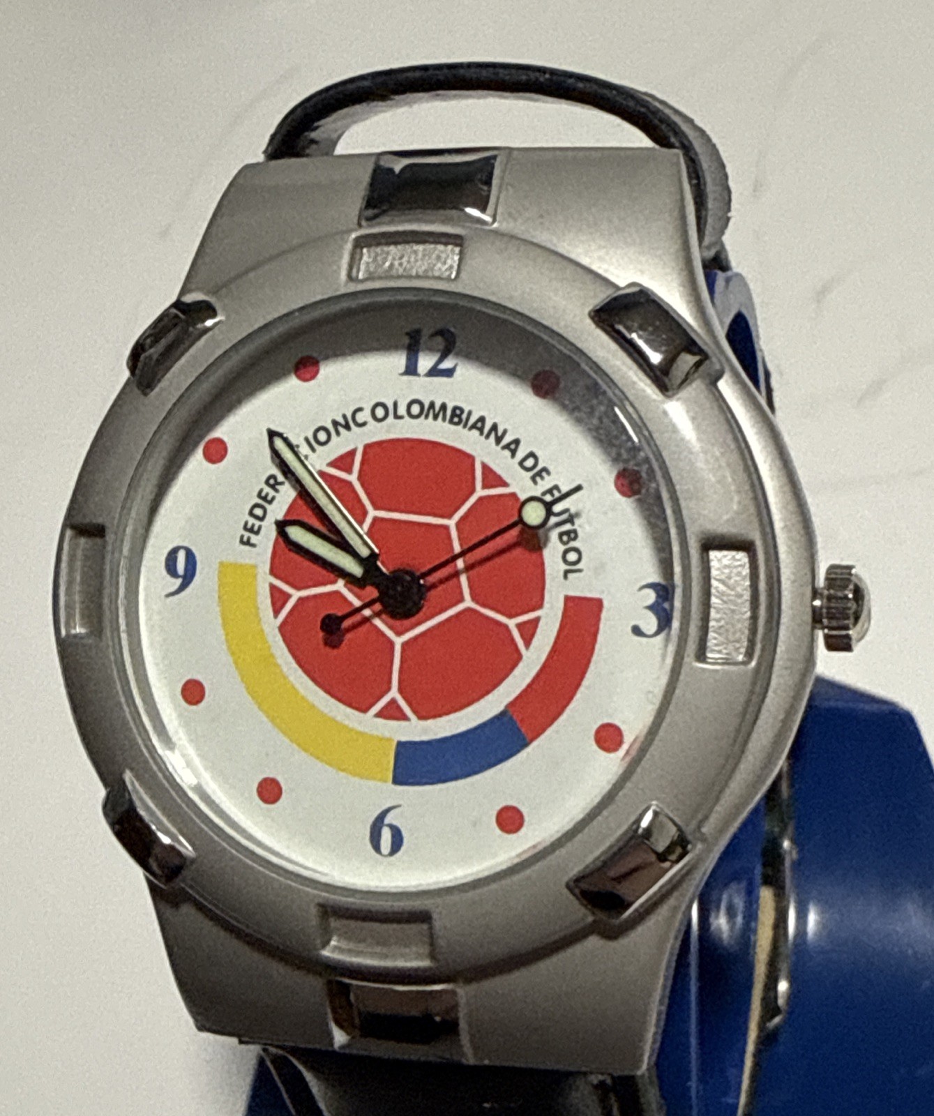 Vintage federacion de colombia de futbol watch RARE