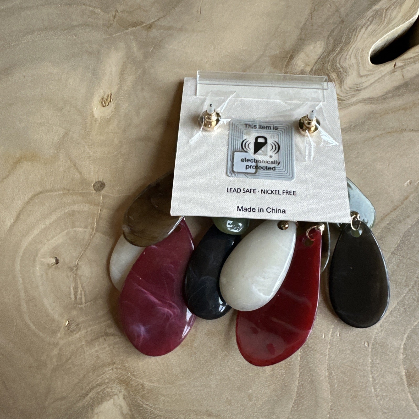 Piper K Multicolor Resin Stone Like Dangle Earrings 3 1/2 Inches