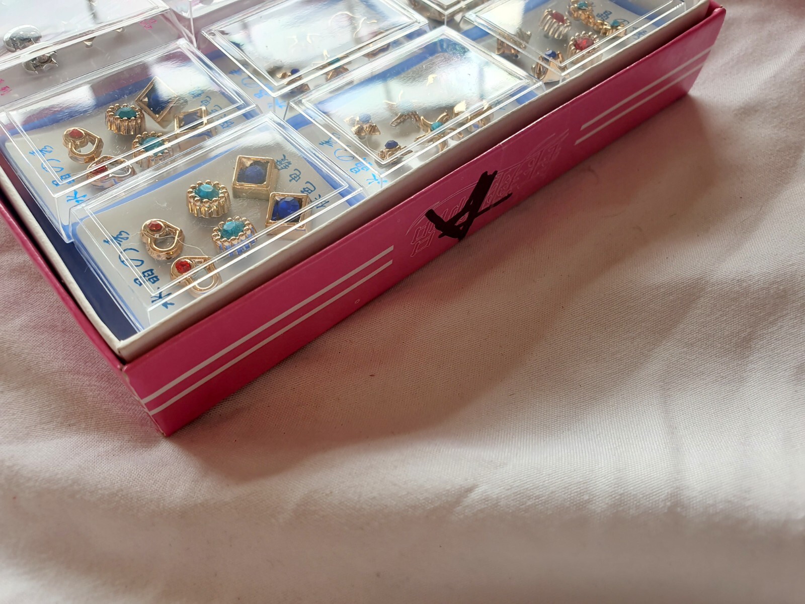 Joblot of 72 Pairs Mixed colour Diamante Hypoallergenic Earrings – NEW A