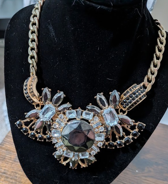 Chunky Gold Bib Necklace Vintage Style Black Clear Rhinestone Crystal Statement