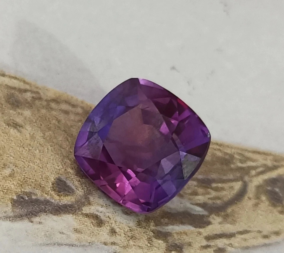 Gemstone Flawless Natural Sapphire Bi-Color 12.5 Carat Cushion Cut GIE Certified