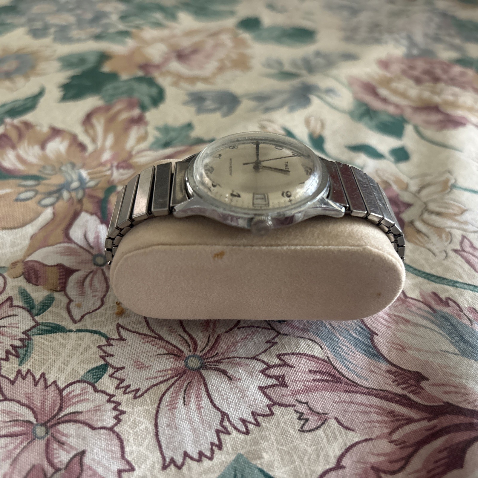 Vintage Timex Marlin Watch Mens 37mm Date Stretch Band Manual Wind 27710-10580